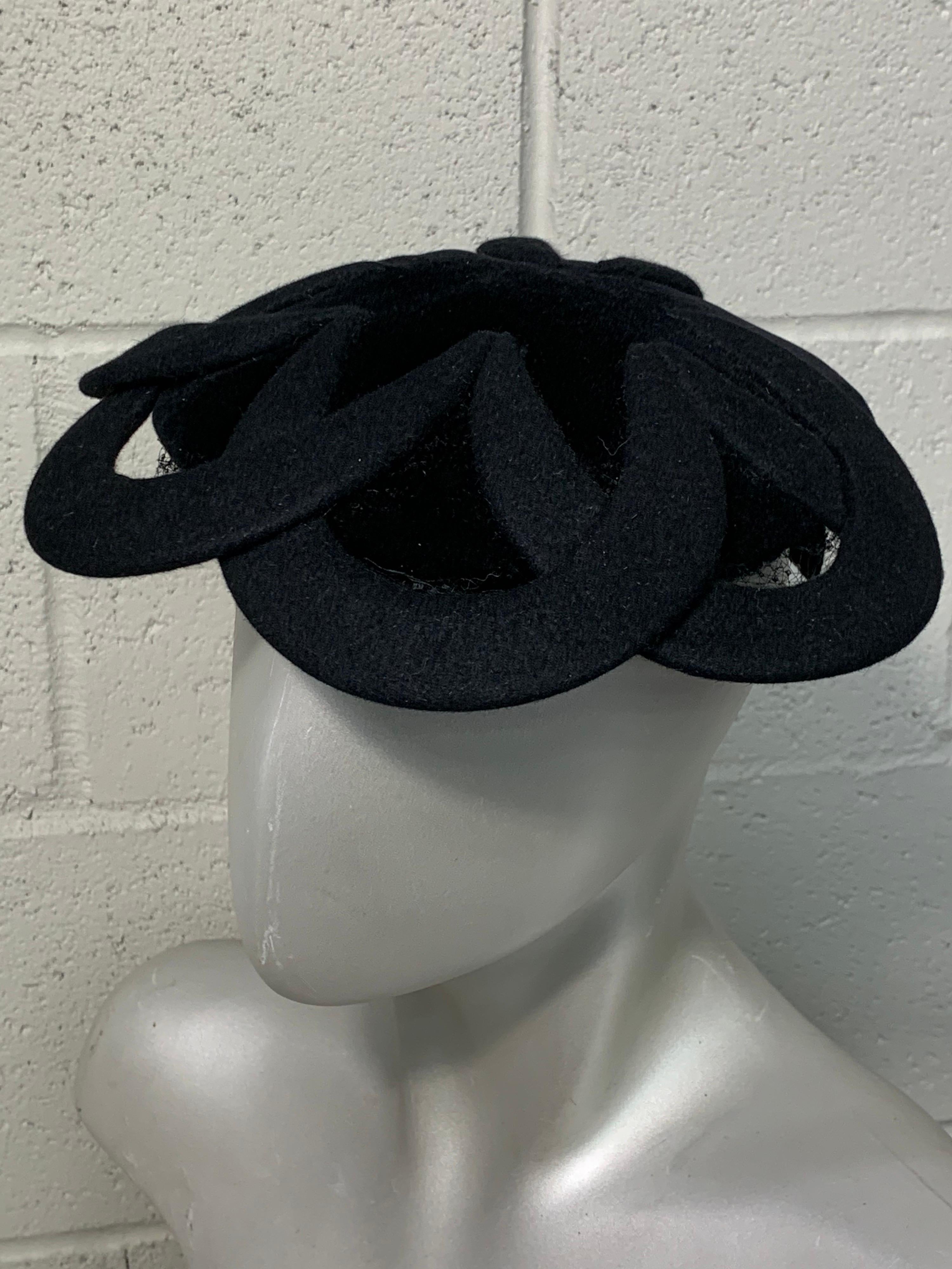 A wonderful 1950s Laddie Northridge custom made black velvet platter hat with black felt structured 