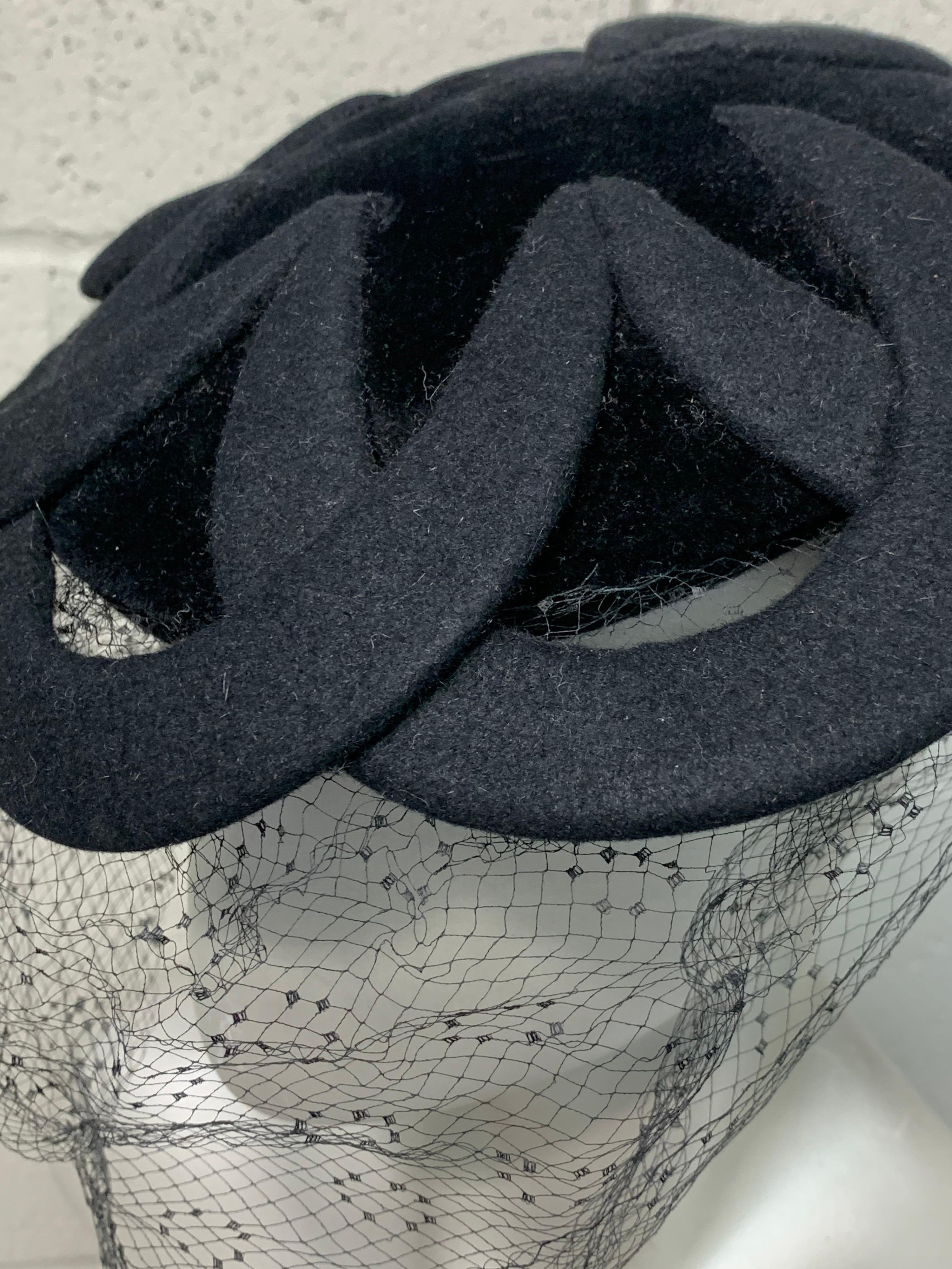 Women's 1950s Laddie Northridge Custom Black Velvet & Felt Horseshoe Design Hat w Veil