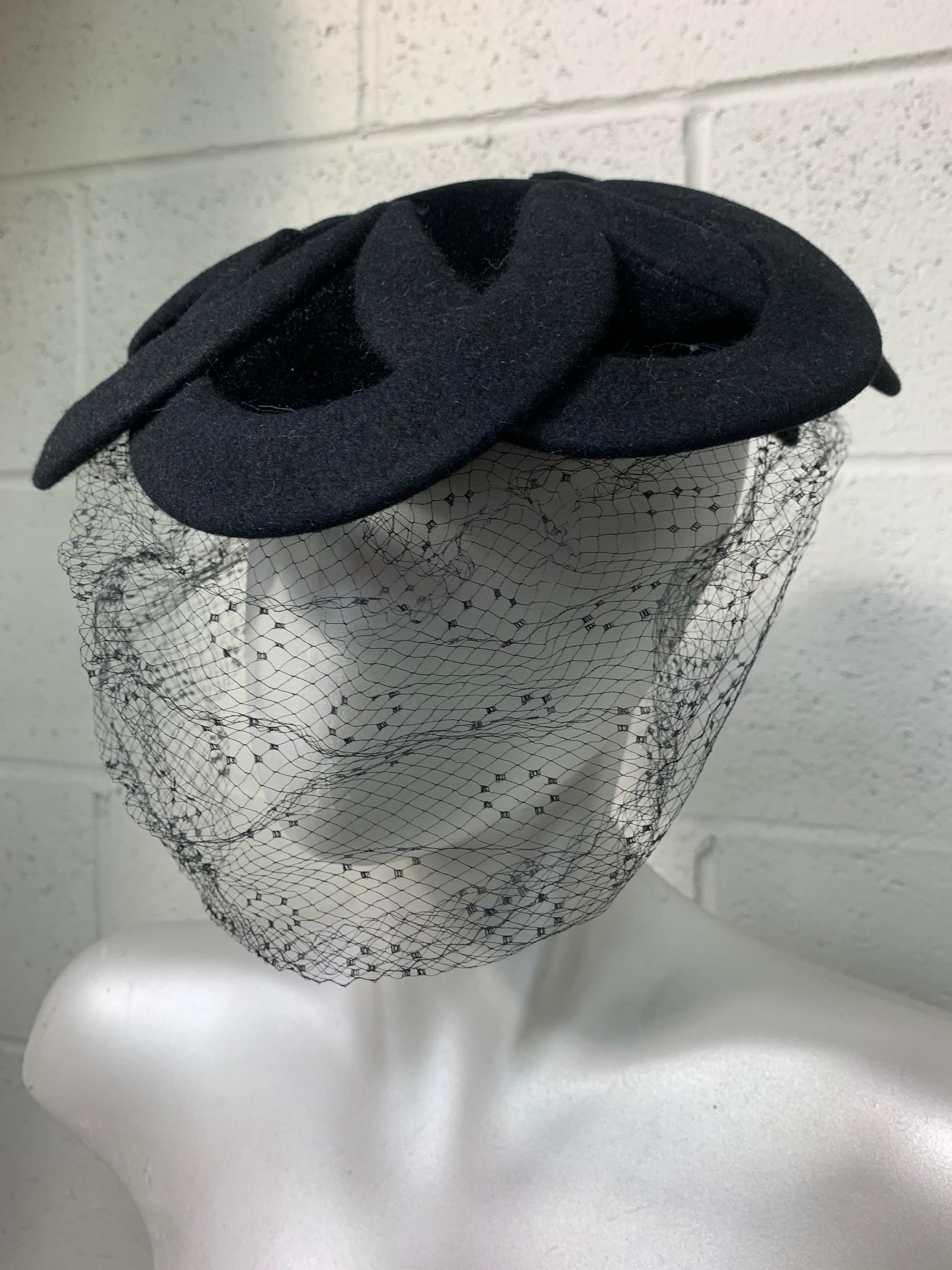 1950s Laddie Northridge Custom Black Velvet & Felt Horseshoe Design Hat w Veil 1