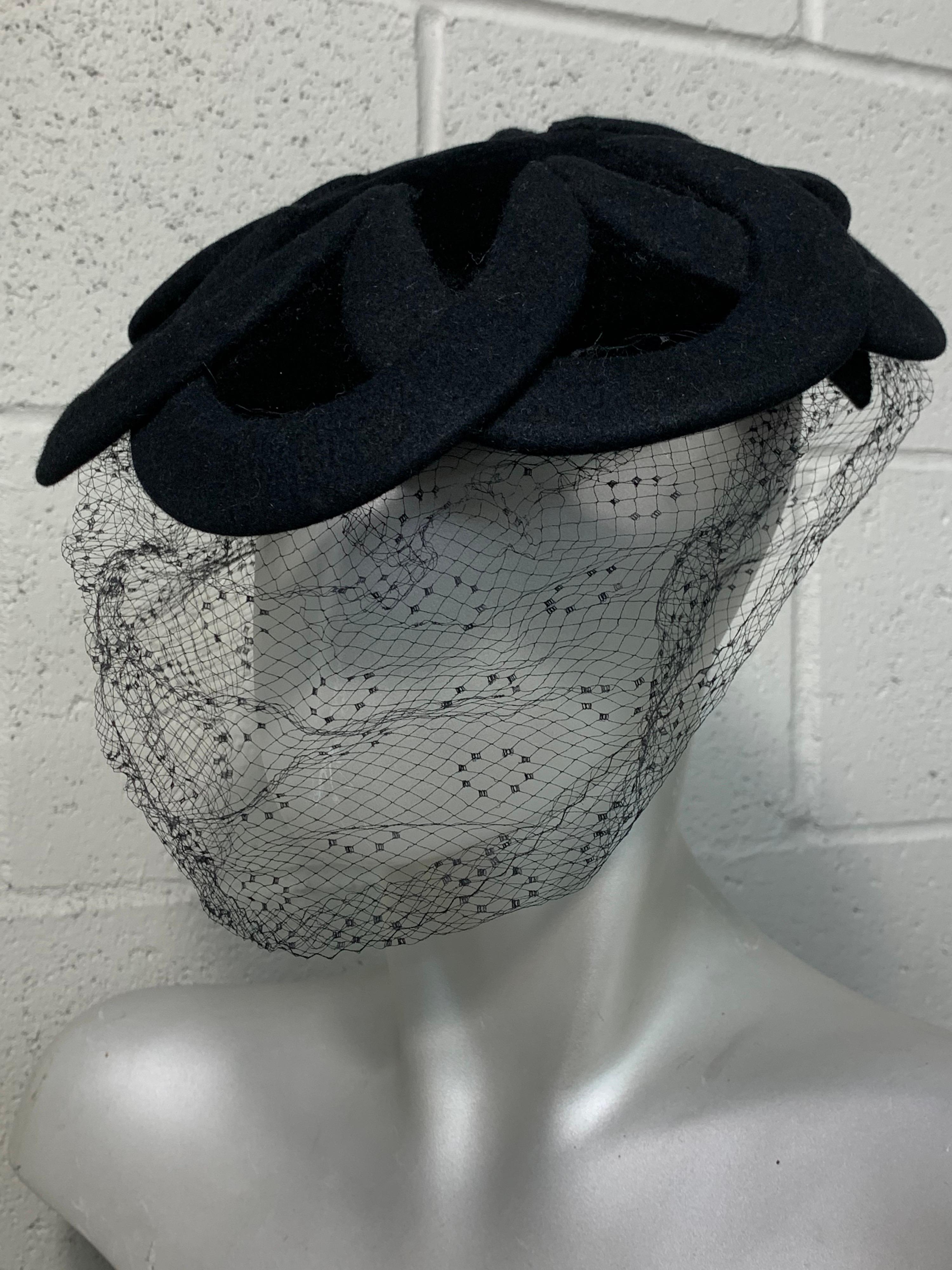 1950s Laddie Northridge Custom Black Velvet & Felt Horseshoe Design Hat w Veil 3