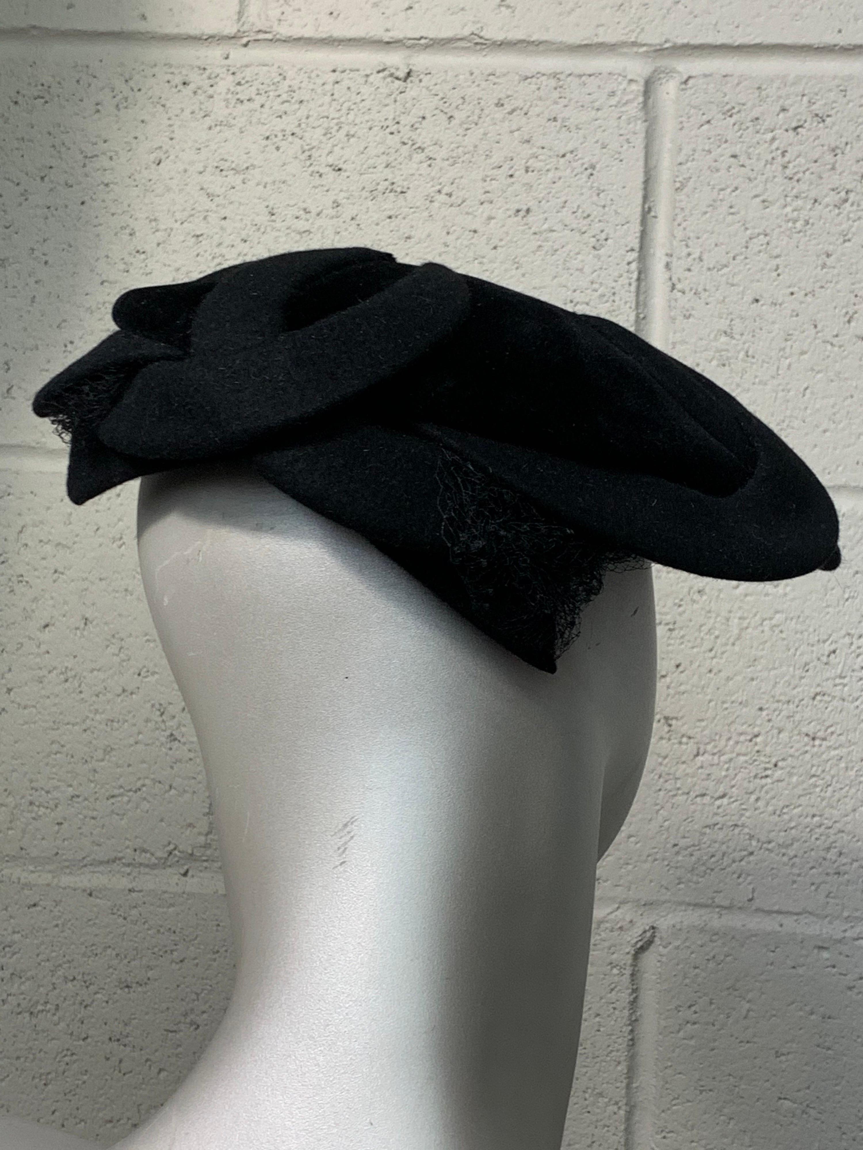 1950s Laddie Northridge Custom Black Velvet & Felt Horseshoe Design Hat w Veil 4