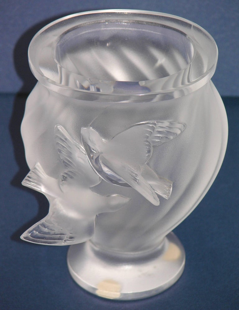 1950s Lalique Small French Crystal Glass Rosine Vase with Birds in