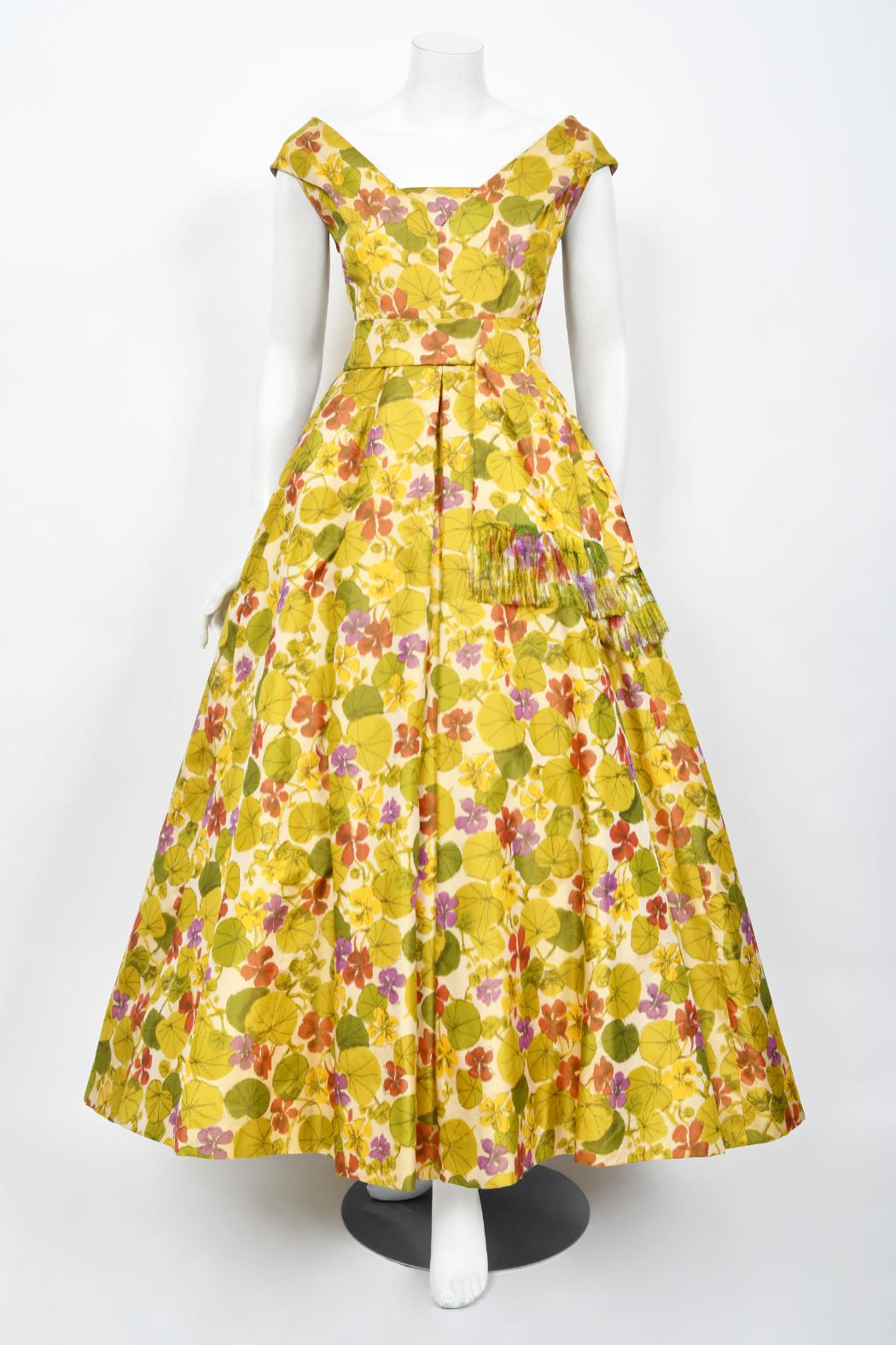 1950er Lanvin Castillo Haute Couture Full-Skirt-Kleid mit Aquarell-Blumendruck aus Seide mit Blumenmuster im Angebot 8