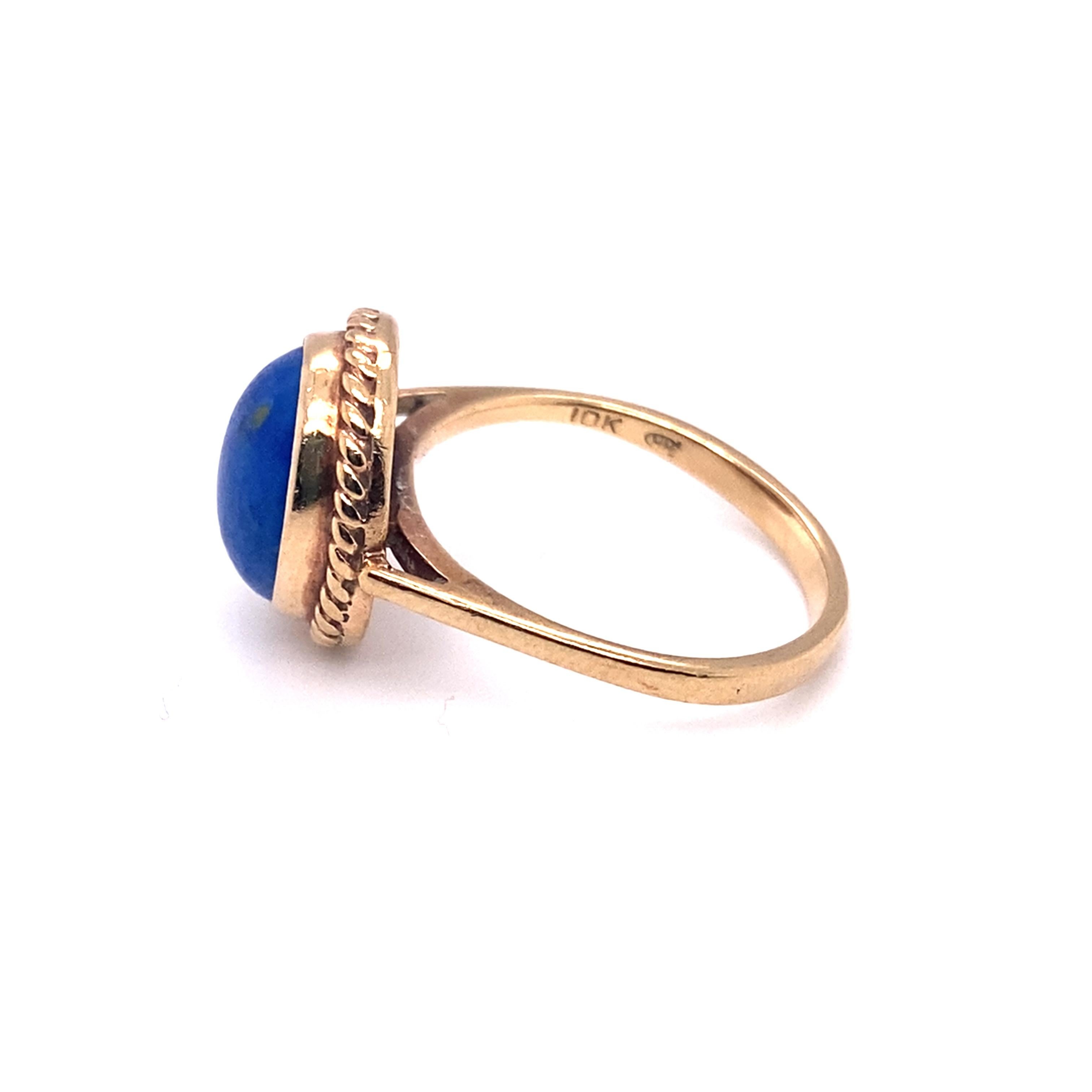 Contemporary 1950s Lapis Cabochon Ring in 10 Karat Yellow Gold