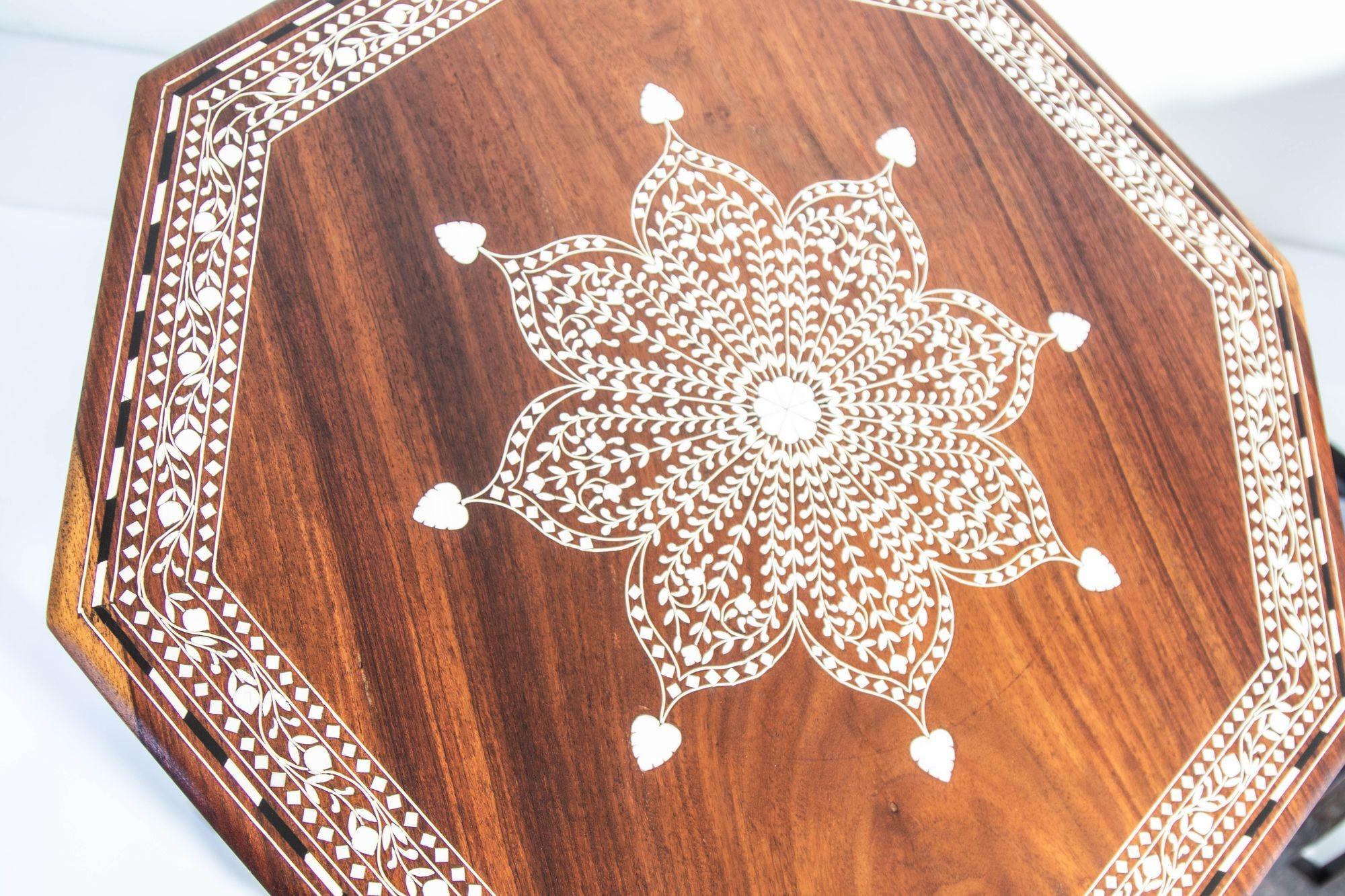 1950s Large and Intricately Bone Inlaid Anglo Indian Octagonal Side Table 10