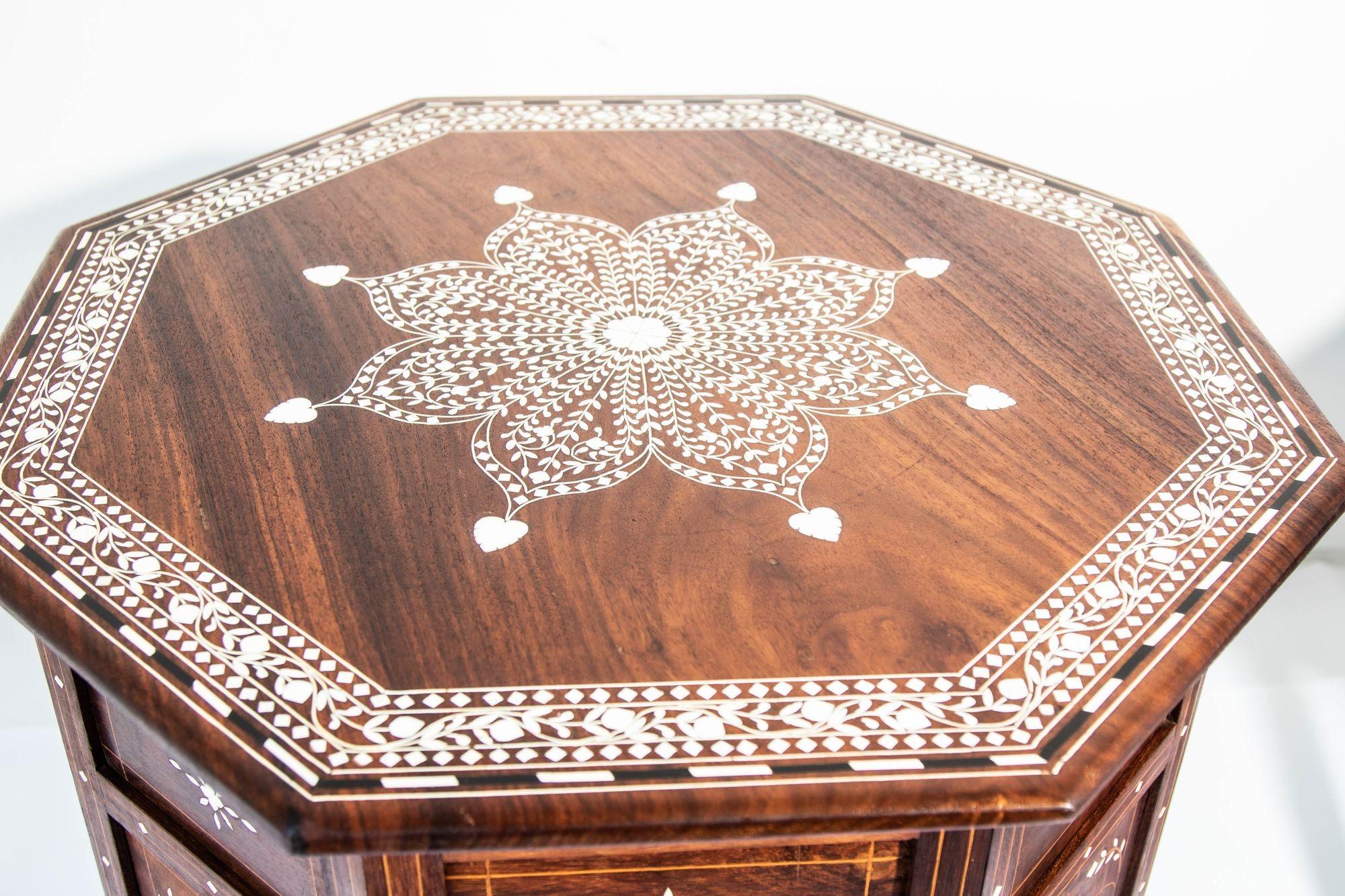 1950s Large and Intricately Bone Inlaid Anglo Indian Octagonal Side Table 11