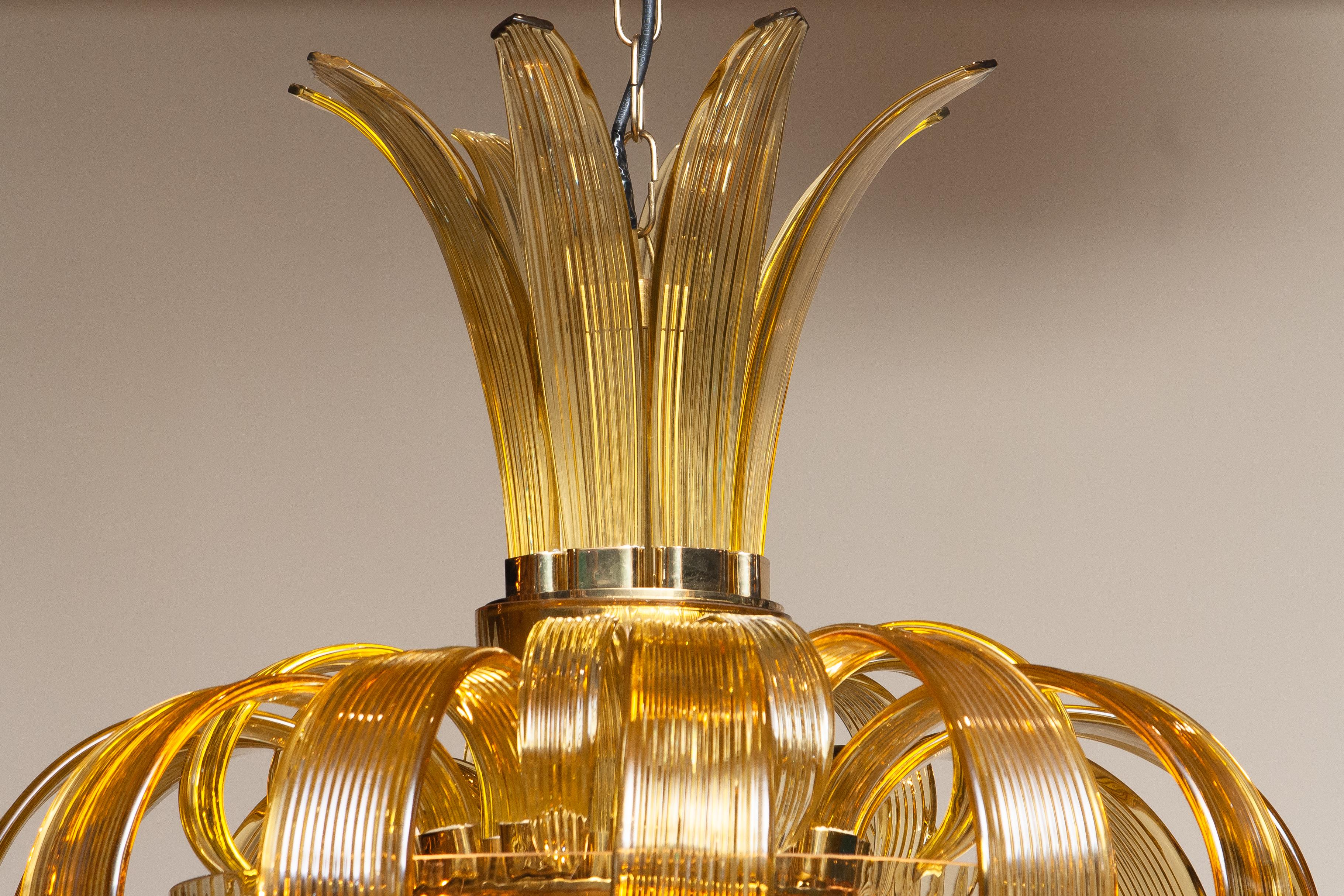 Art déco Grand lustre Art Déco des années 1950 en cristal de Bohème ambré, République Tchèque en vente