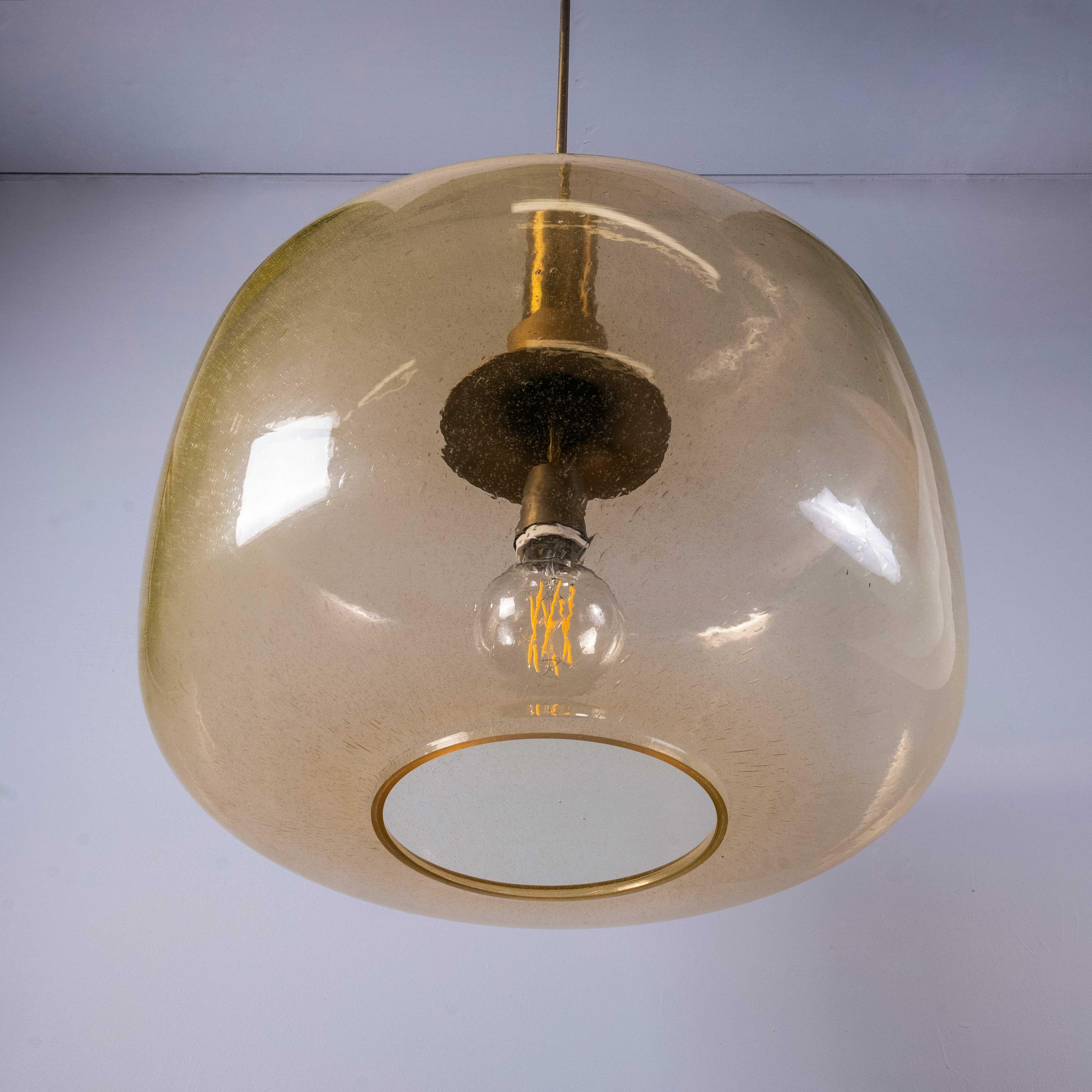 1950's  Large Bullicante Smoked Glass Barrel Lamp For Sale 4