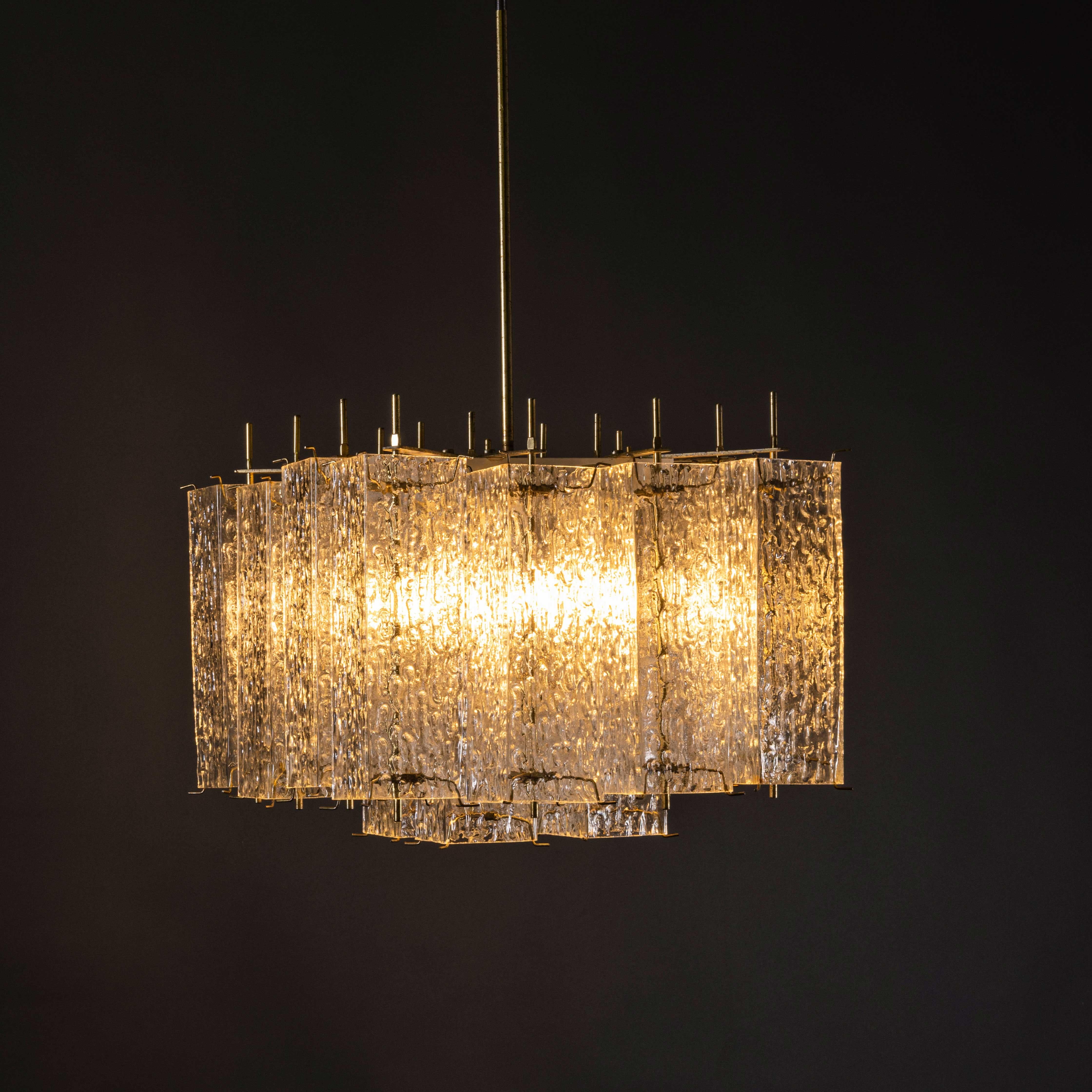 Grande lampadario a sospensione quadrato in vetro fuso degli anni '50 in vendita 5