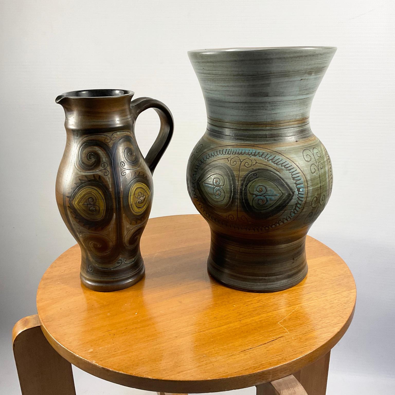 Vaso grande in ceramica del 1950 di Jean De Lespinasse in vendita 1