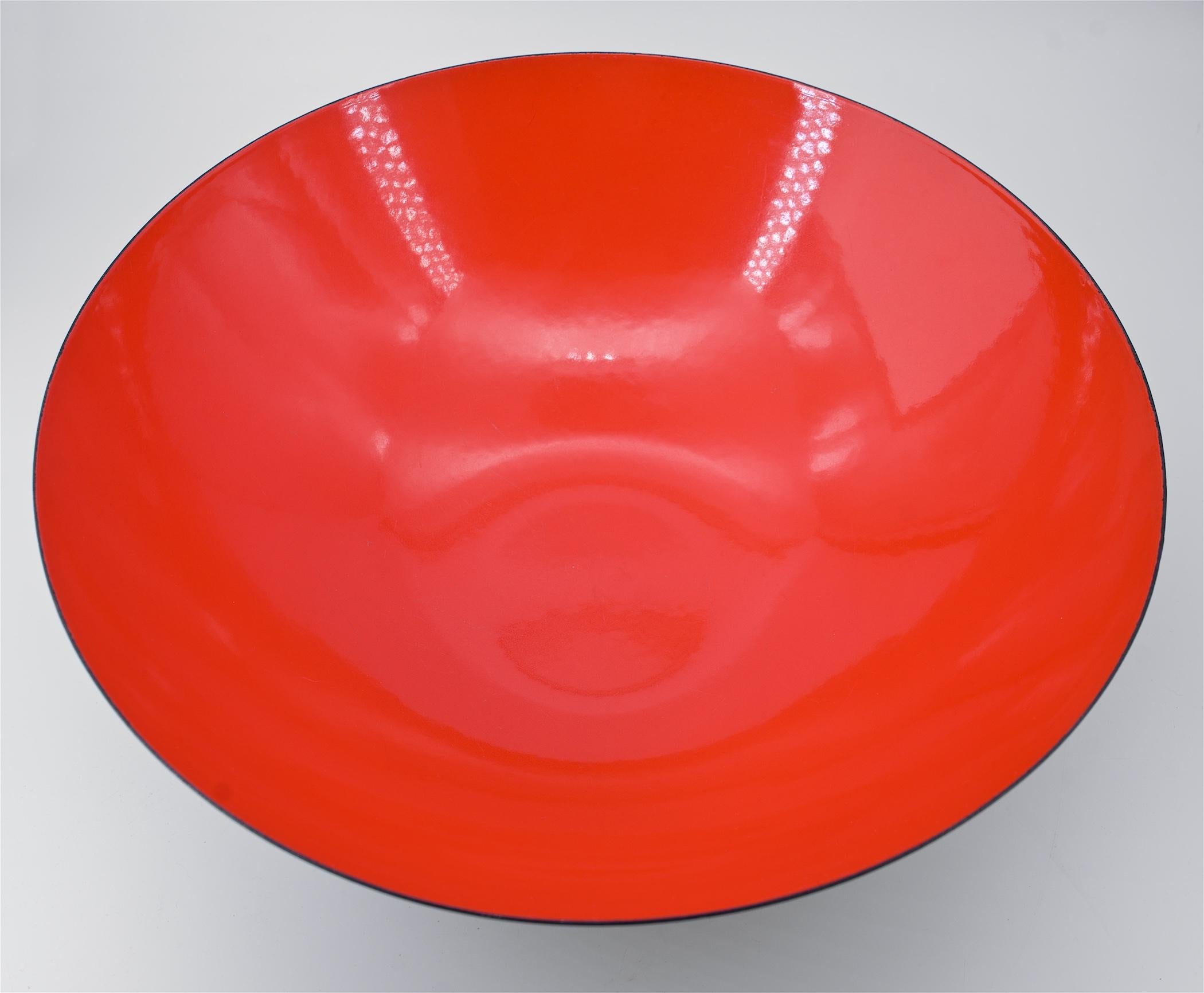 A wonderful 1950s mcm pop of color for any interior with a real design heritage behind it, by Herbert Krenchel for Krenit of Denmark. Massive at 15 inches in diameter.