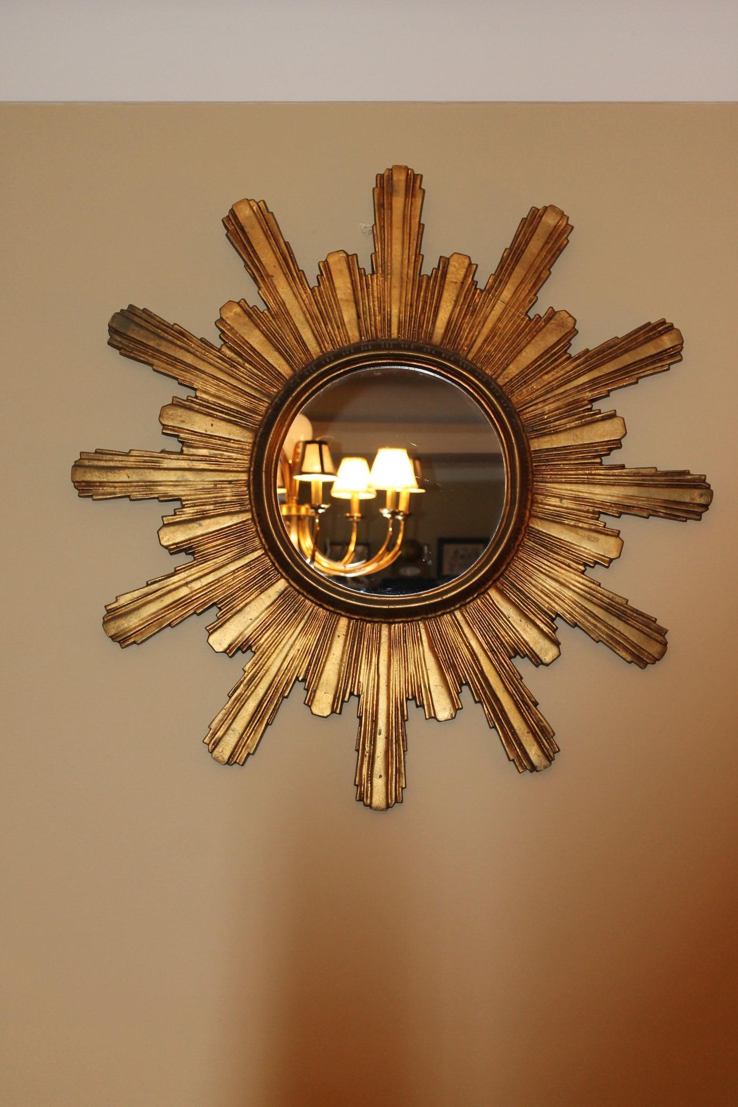 1950s Large Gilden Wooden Sunburst Mirror, Starbust Mirror (Miroir en forme d'étoile) en vente 10