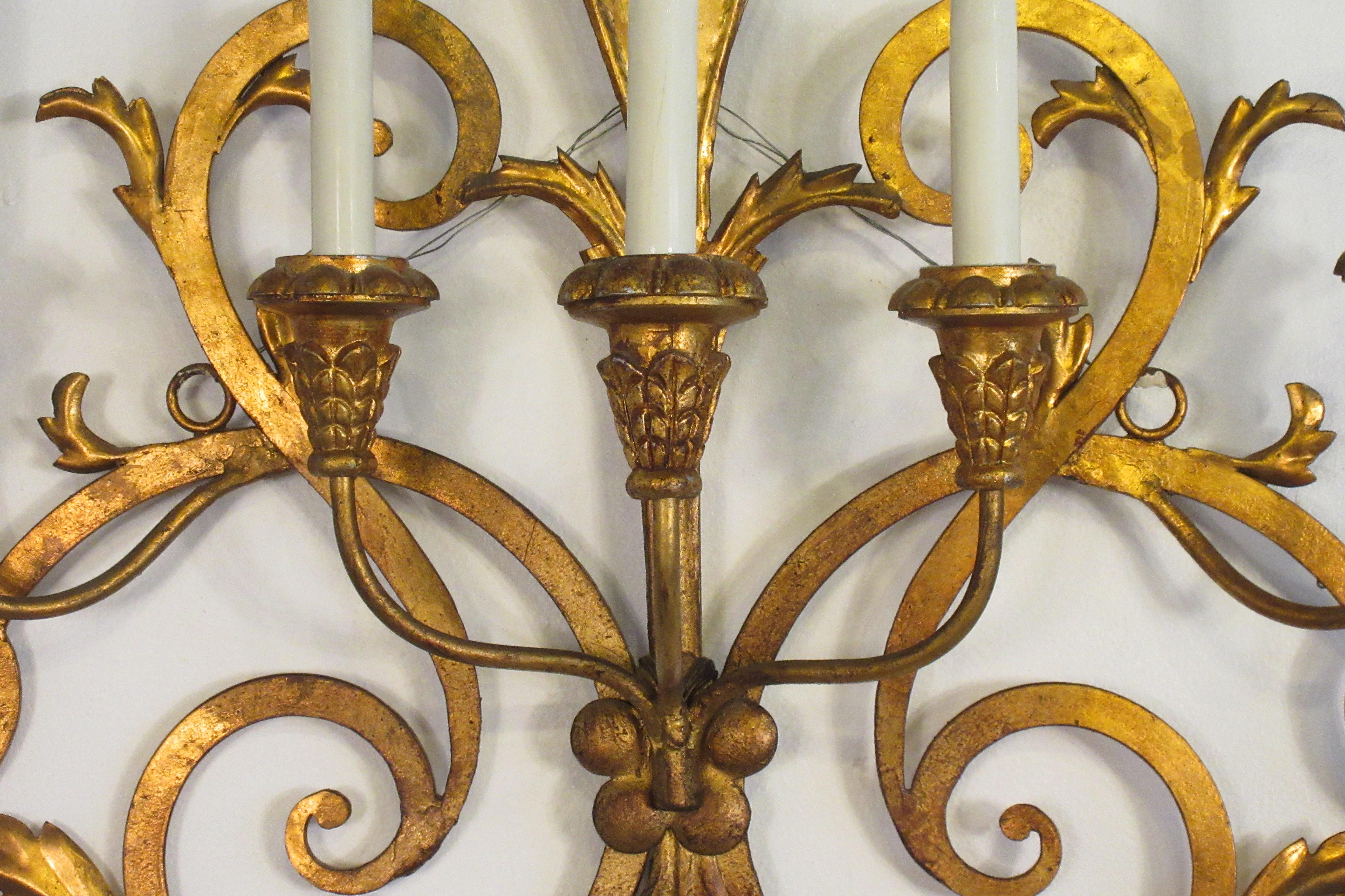 1950s Large Gilt Iron Italian Sconce For Sale 1