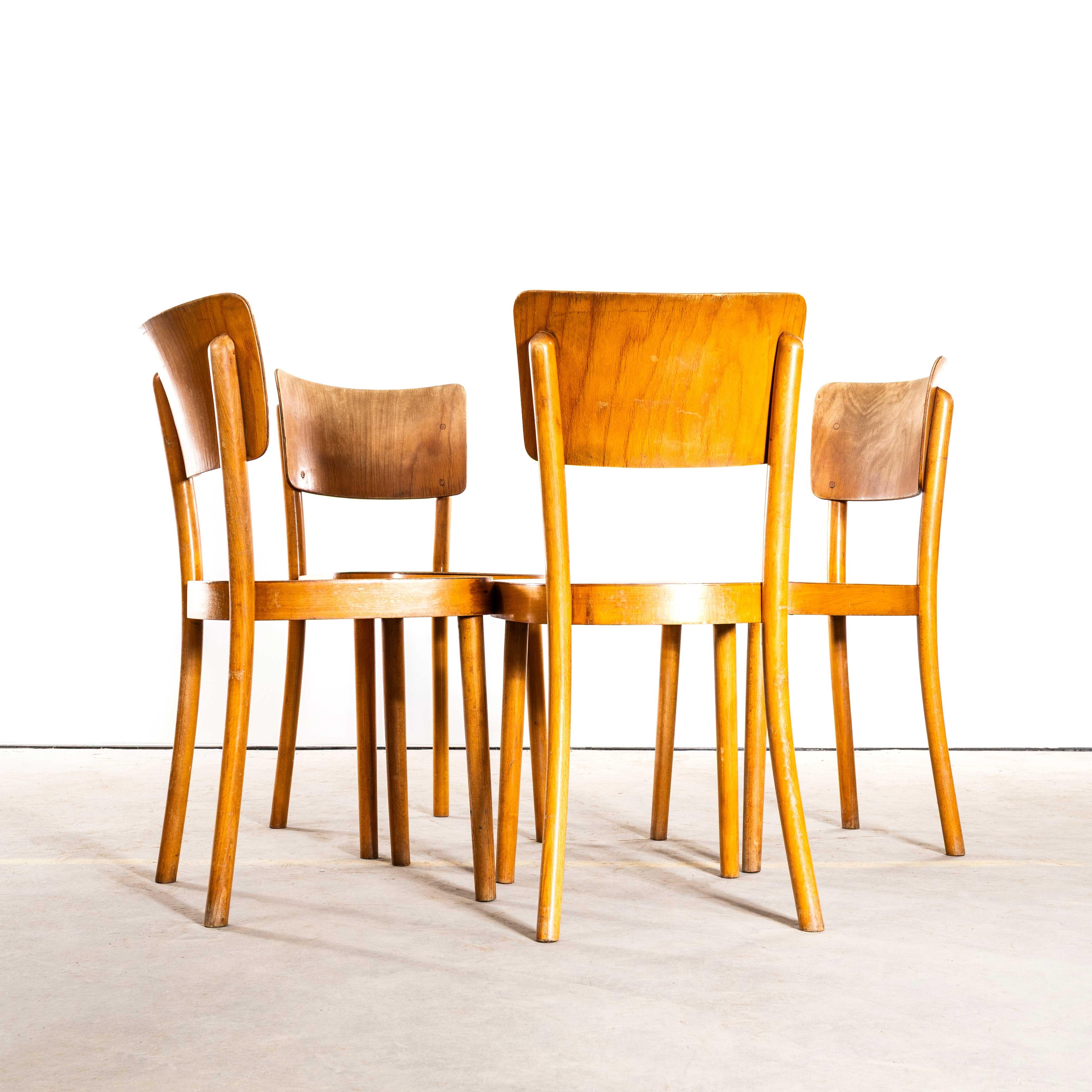 1950's Large Honey Oak Backed Dining Chairs With Thick Seats - Set Of Four (Eichenholz) im Angebot