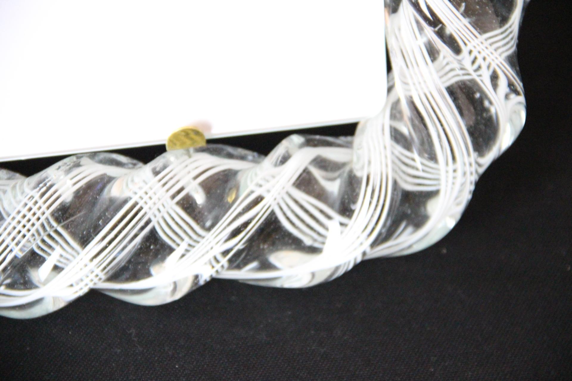 1950's Large Horizontal White Filigrana Murano Glass Photo Frame by Venini Bon état - En vente à Saint-Ouen, FR