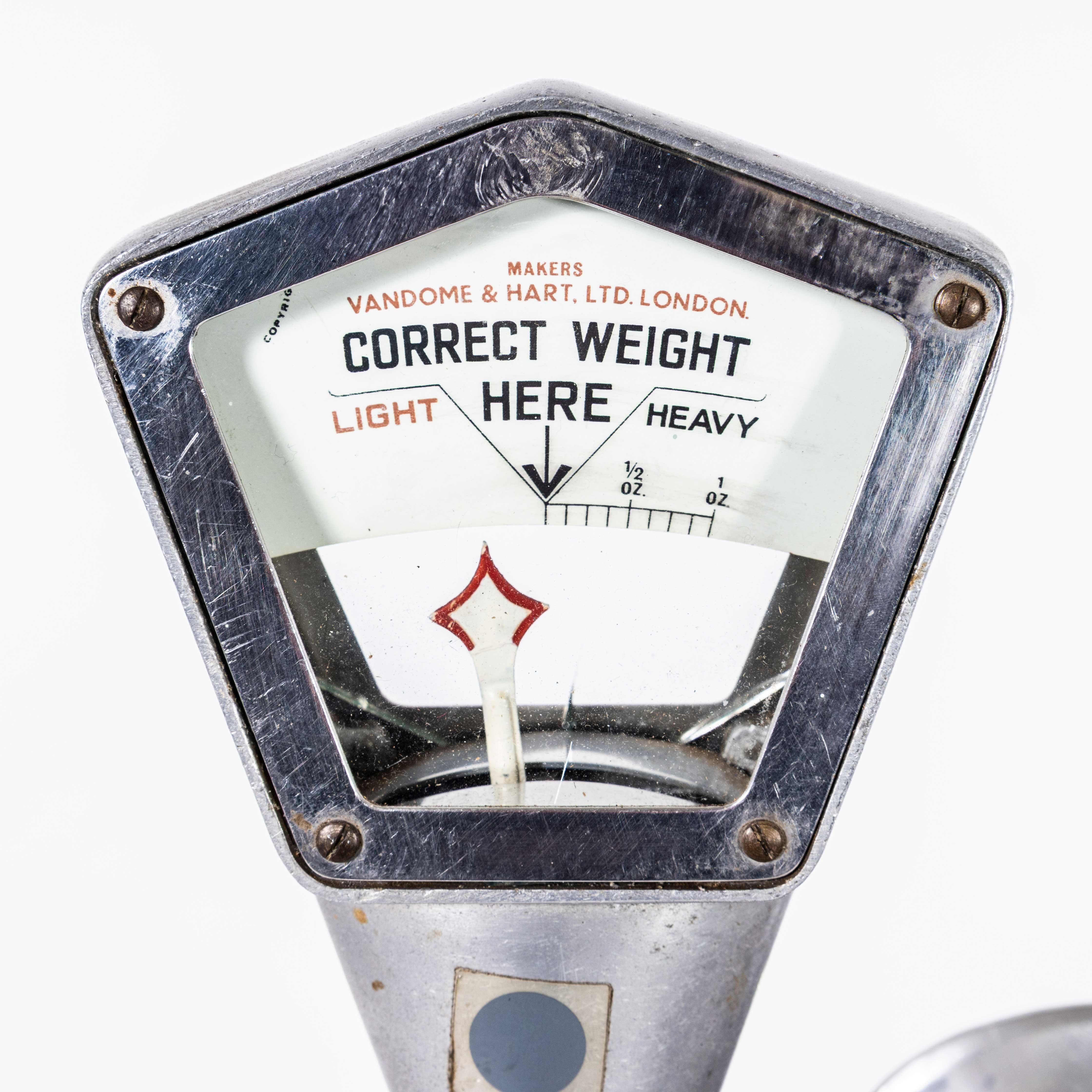 Mid-20th Century 1950's Large Original Shop Cast Weighing Scales For Sale