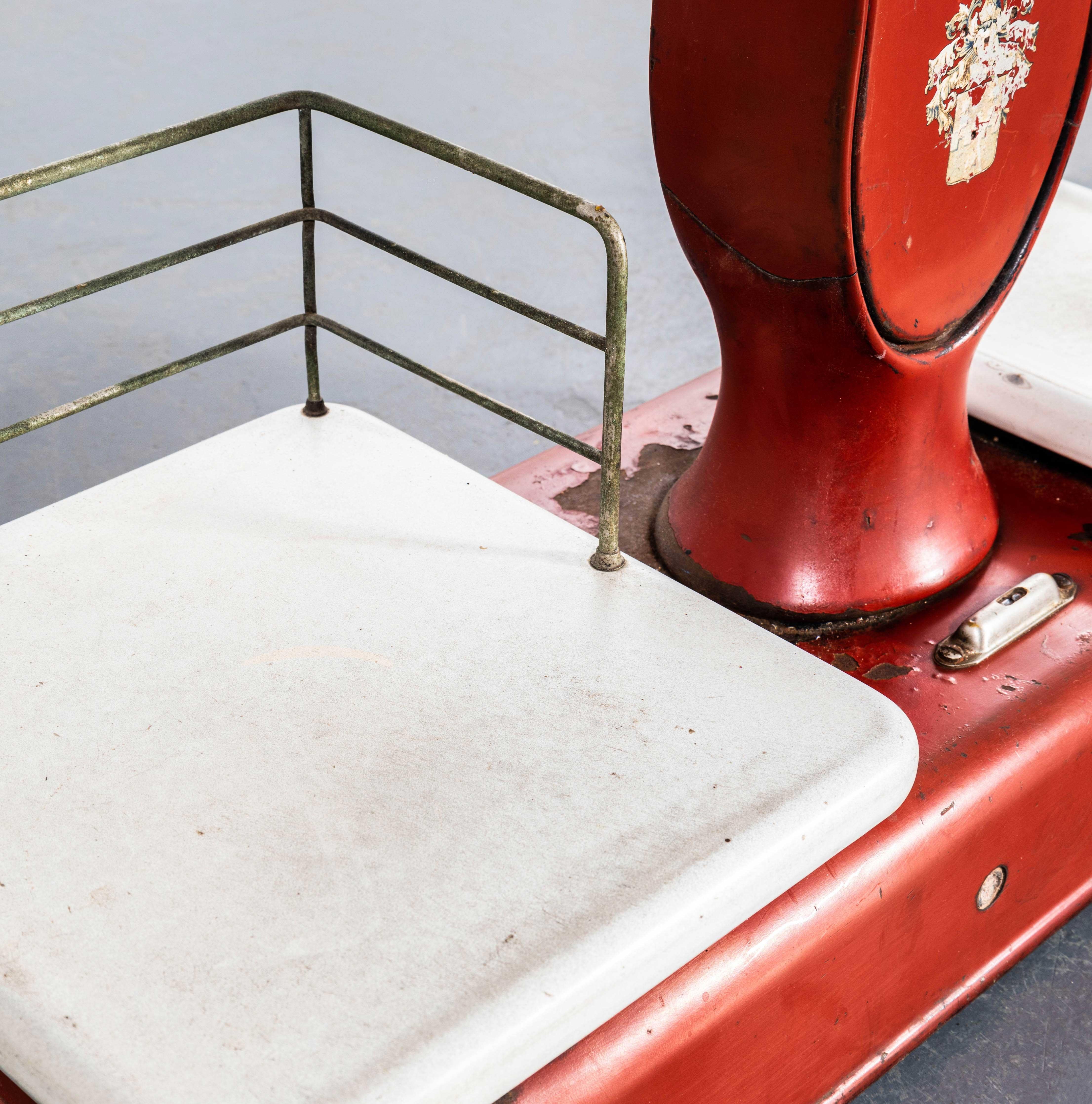Metallo Bilancia da negozio originale di grandi dimensioni del 1950 - Berkel in vendita