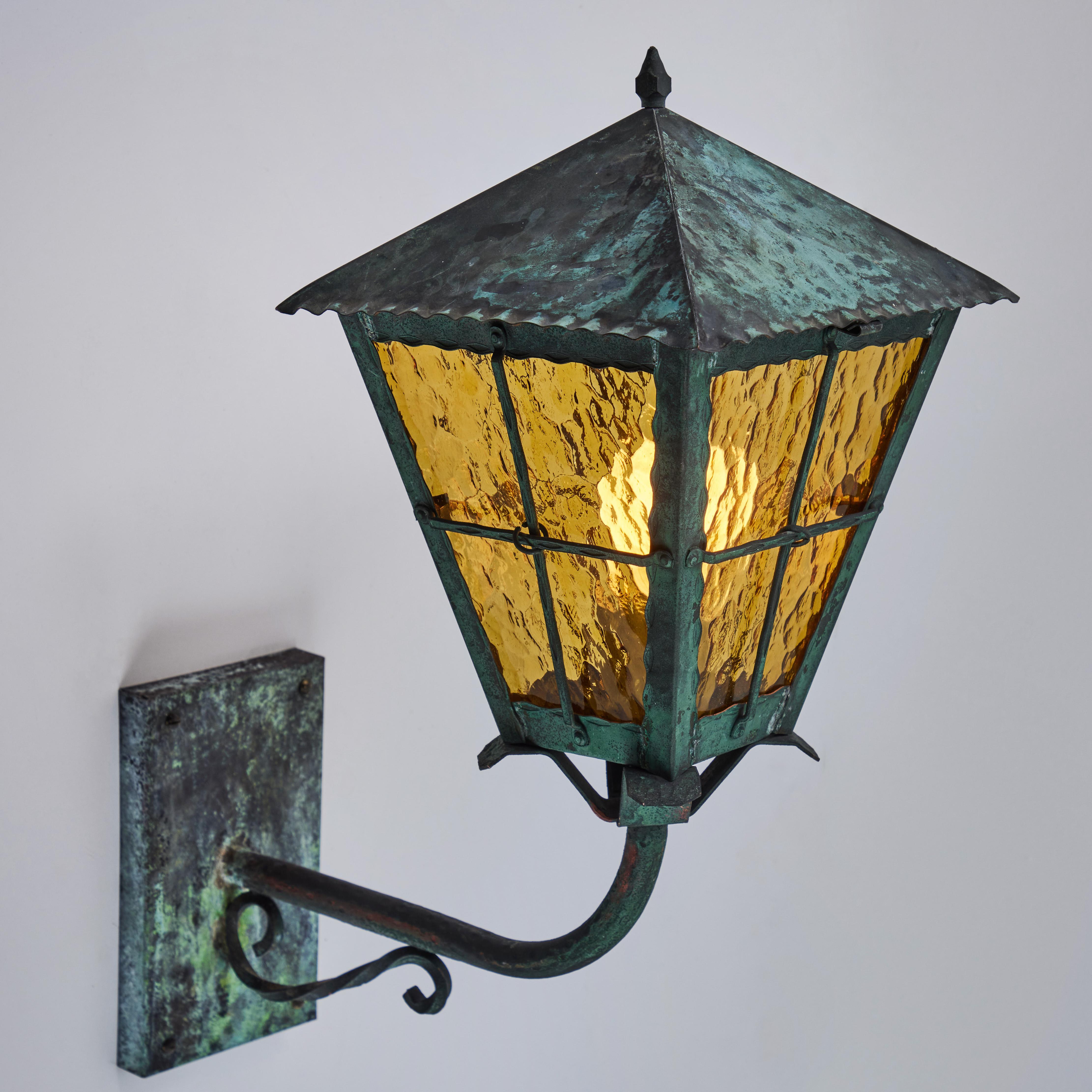 1950s Large Scandinavian Outdoor Wall Light in Patinated Copper and Amber Glass For Sale 1