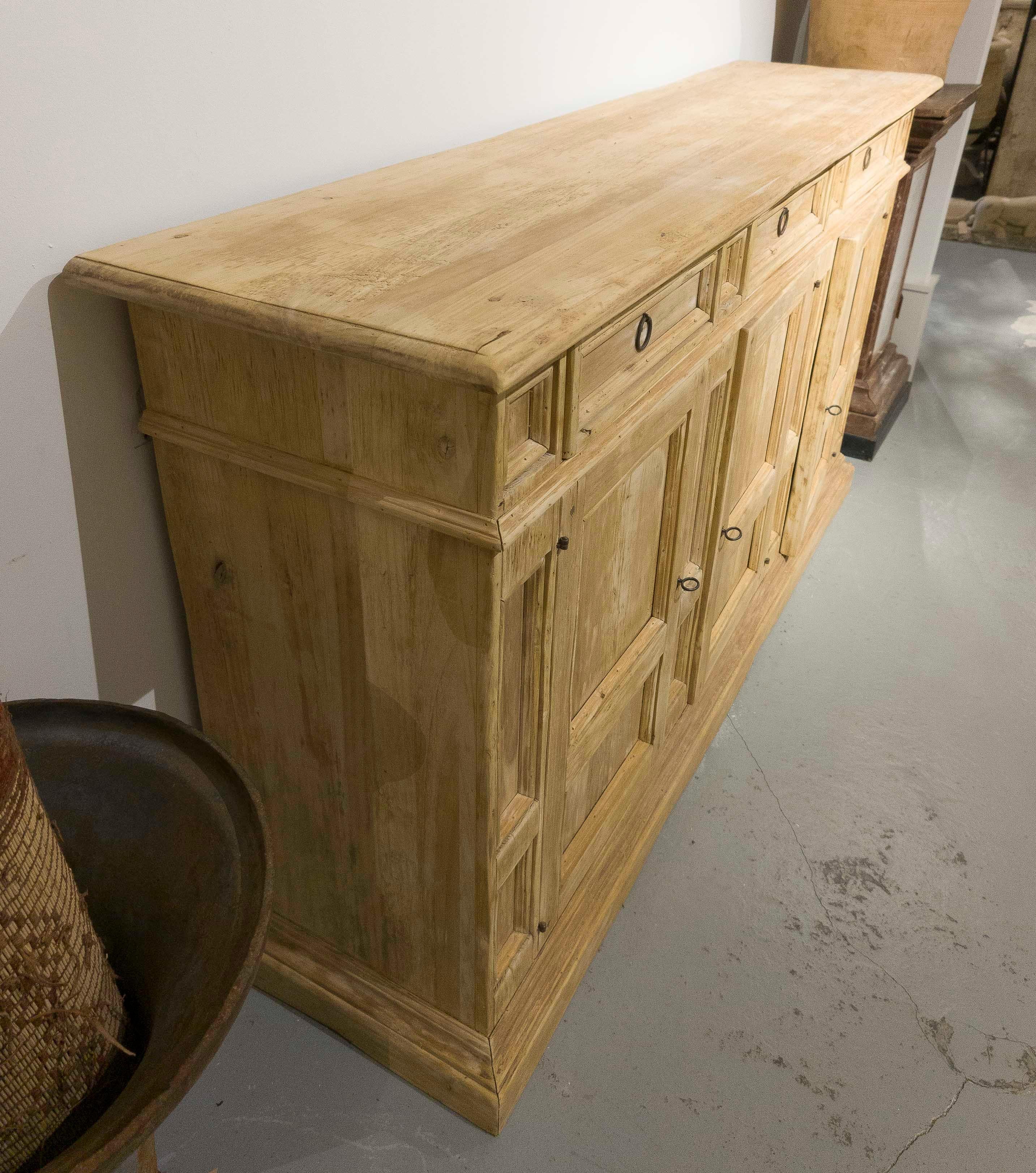 Spagnolo 1950s Large Sideboard in Natural Wood with a Distressed Finish and Drawers in vendita