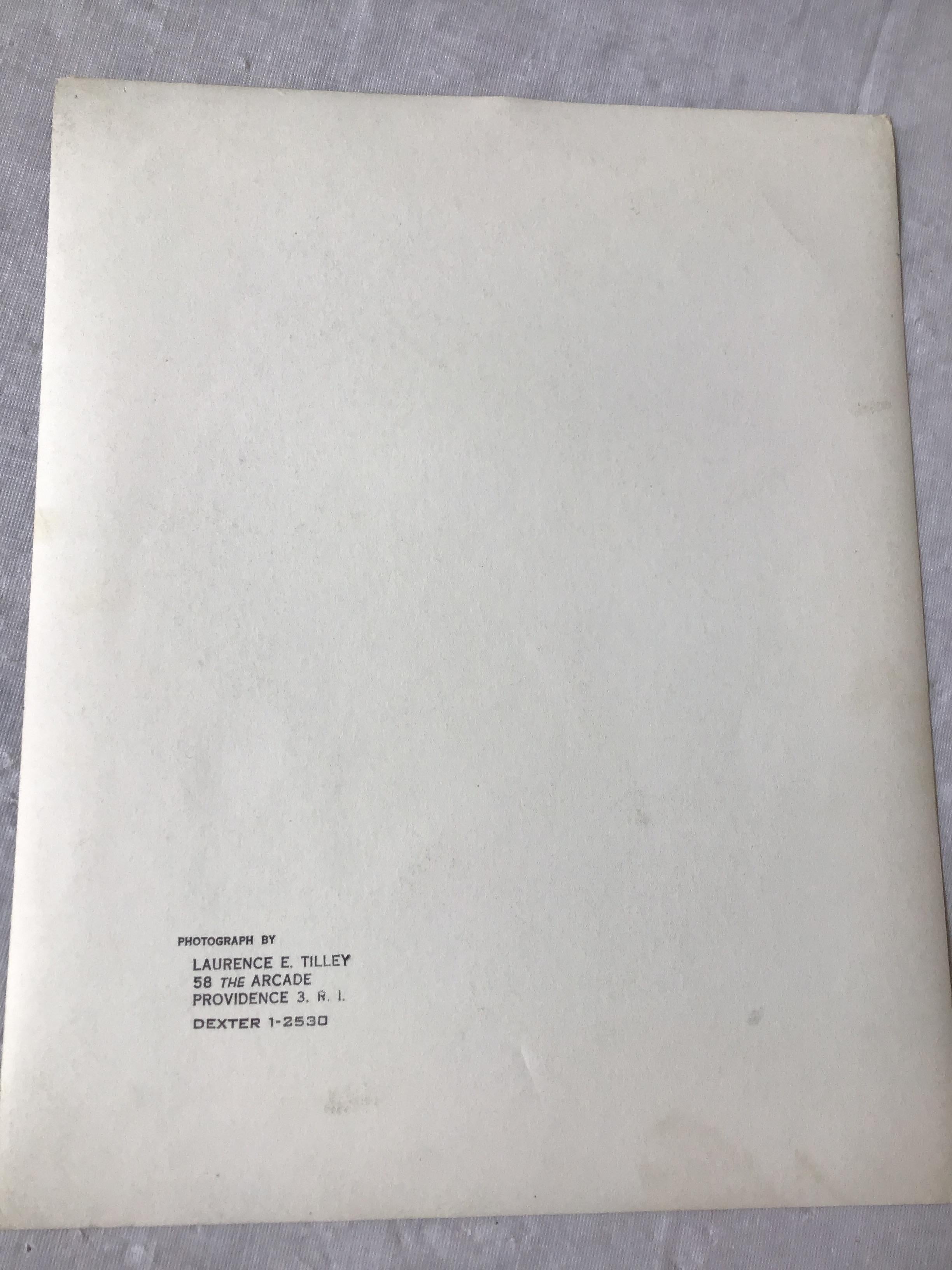 Carta Fotografia di Laurence Tilley del 1950 raffigurante un torero fatto di verdure in vendita