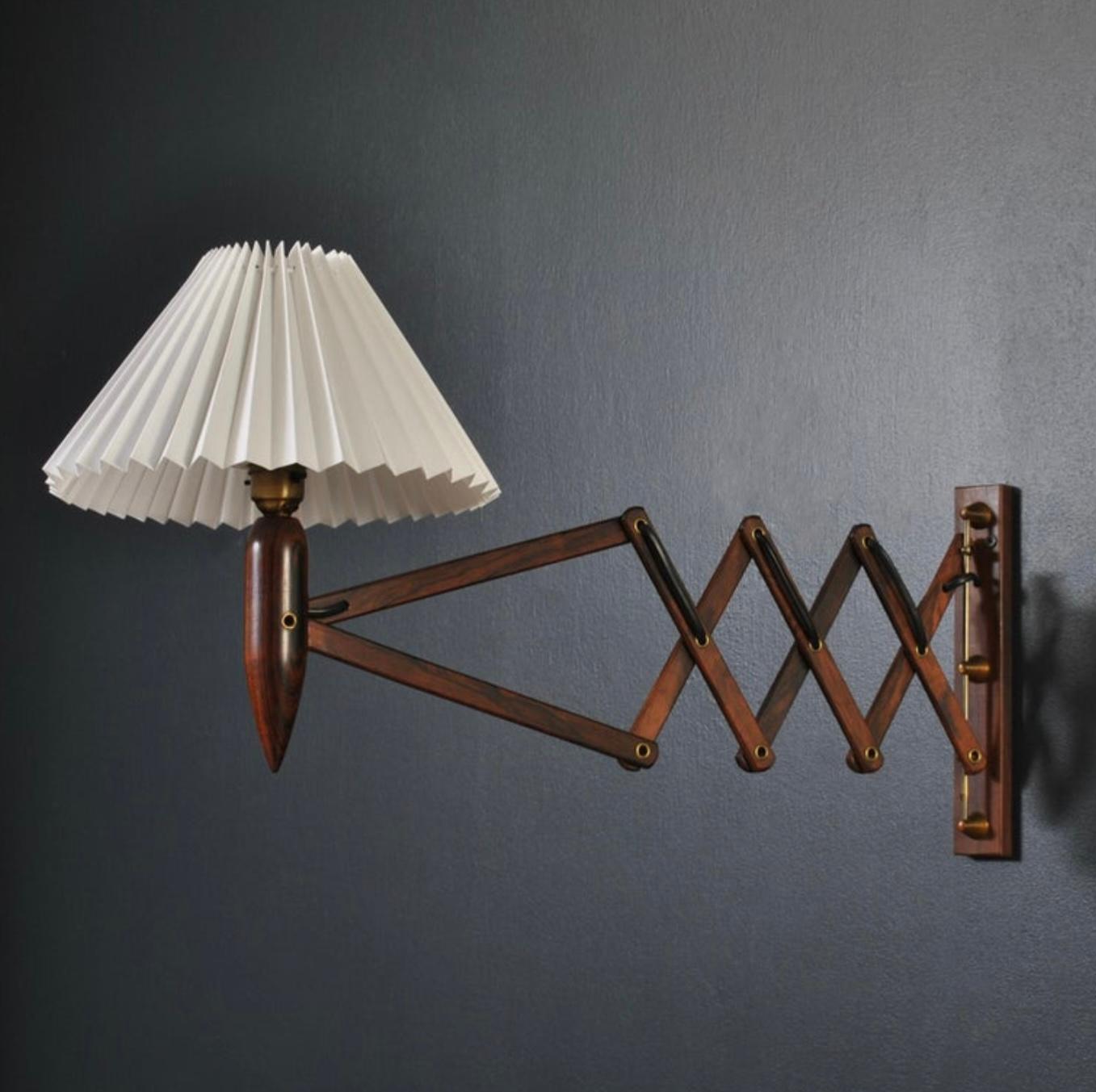 1950’s Le Klint Scissor Wall Lamp In Good Condition In London, GB