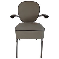 Fauteuil en cuir des années 1950 