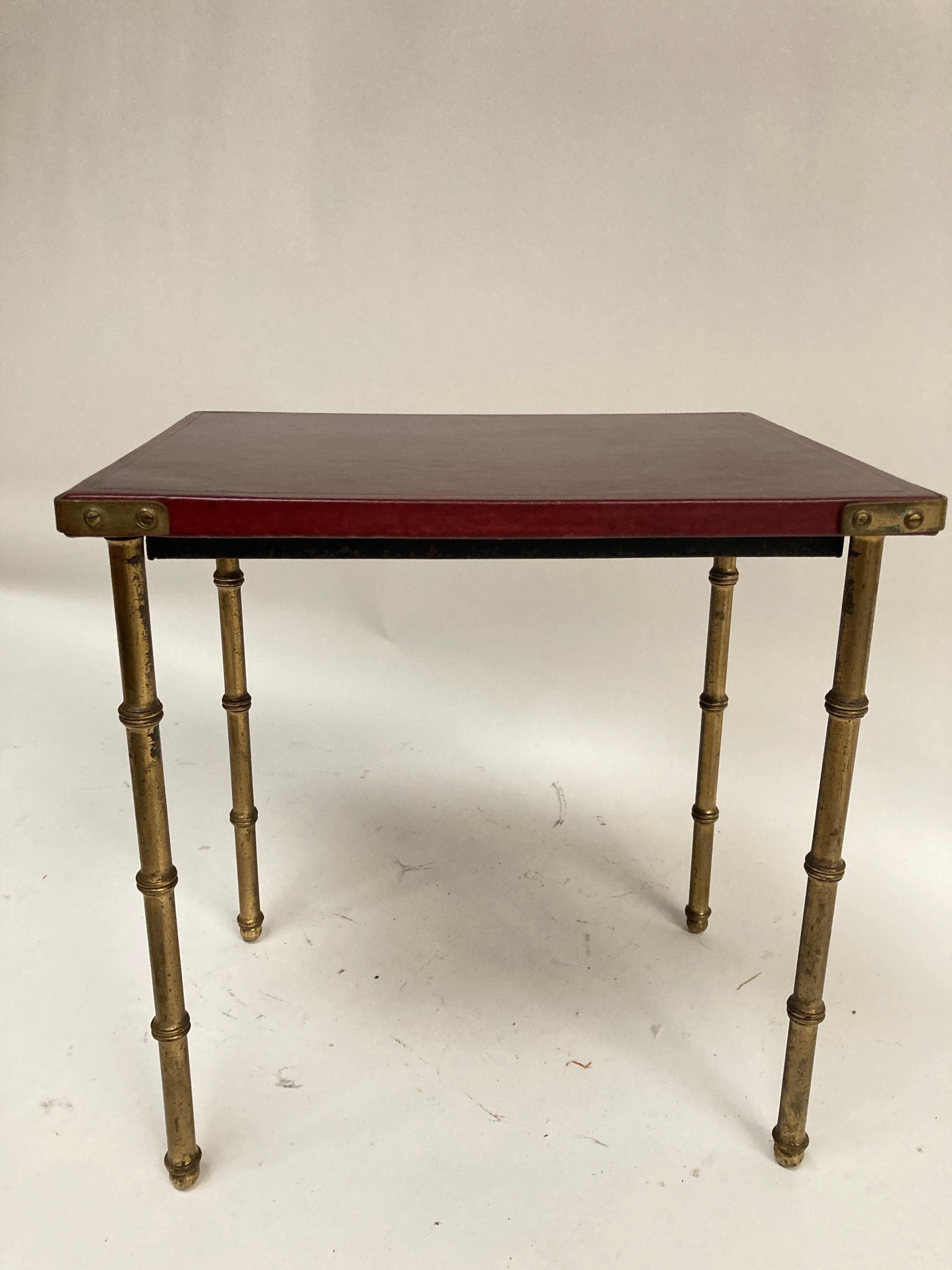 1950's Leather & Brass Table by Jacques Adnet In Good Condition In Bois-Colombes, FR