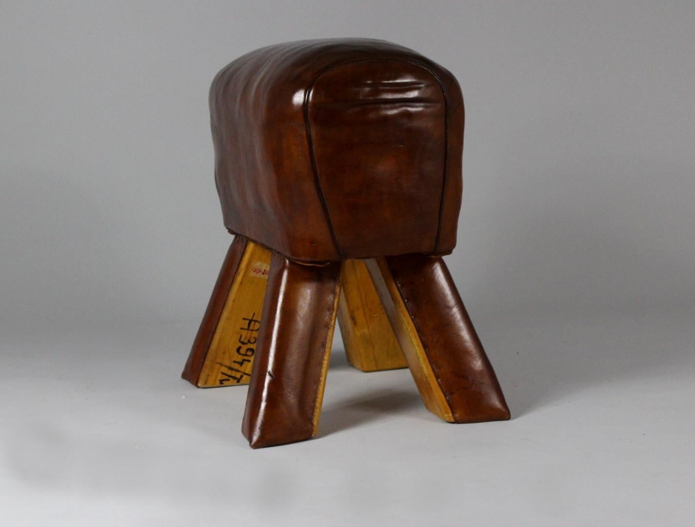 Leather gym seat from the 1950s. It is in its original condition, nice patina.

More pieces available.