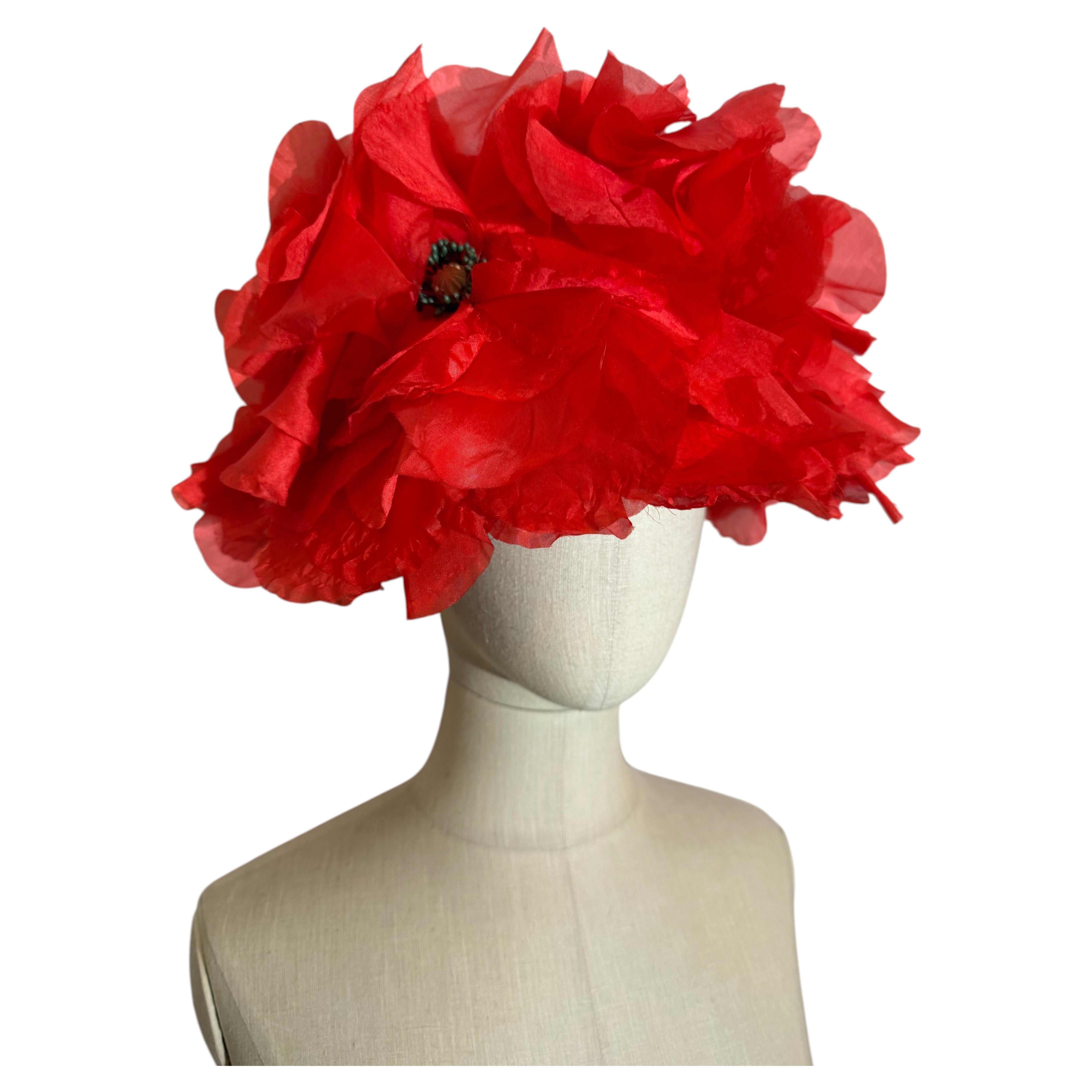 1950s Leslie James Spring/Summer Fine Straw Hat w Dramatic Poppy Red Silk Flower