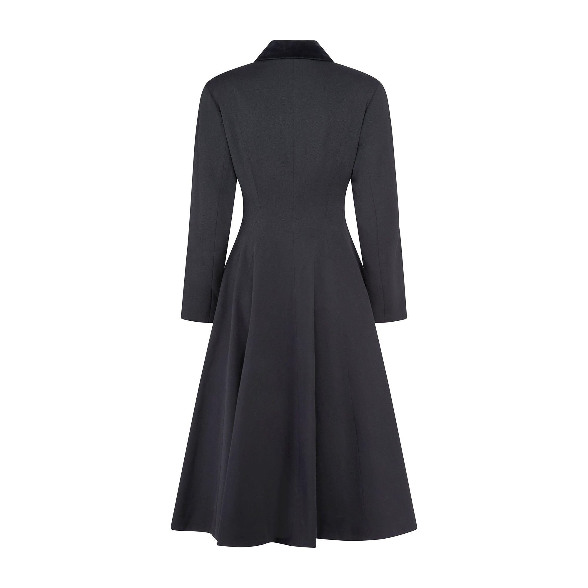 Black 1950s Leslie Raymond for Cresta Wool and Velvet Riding Style Coat For Sale