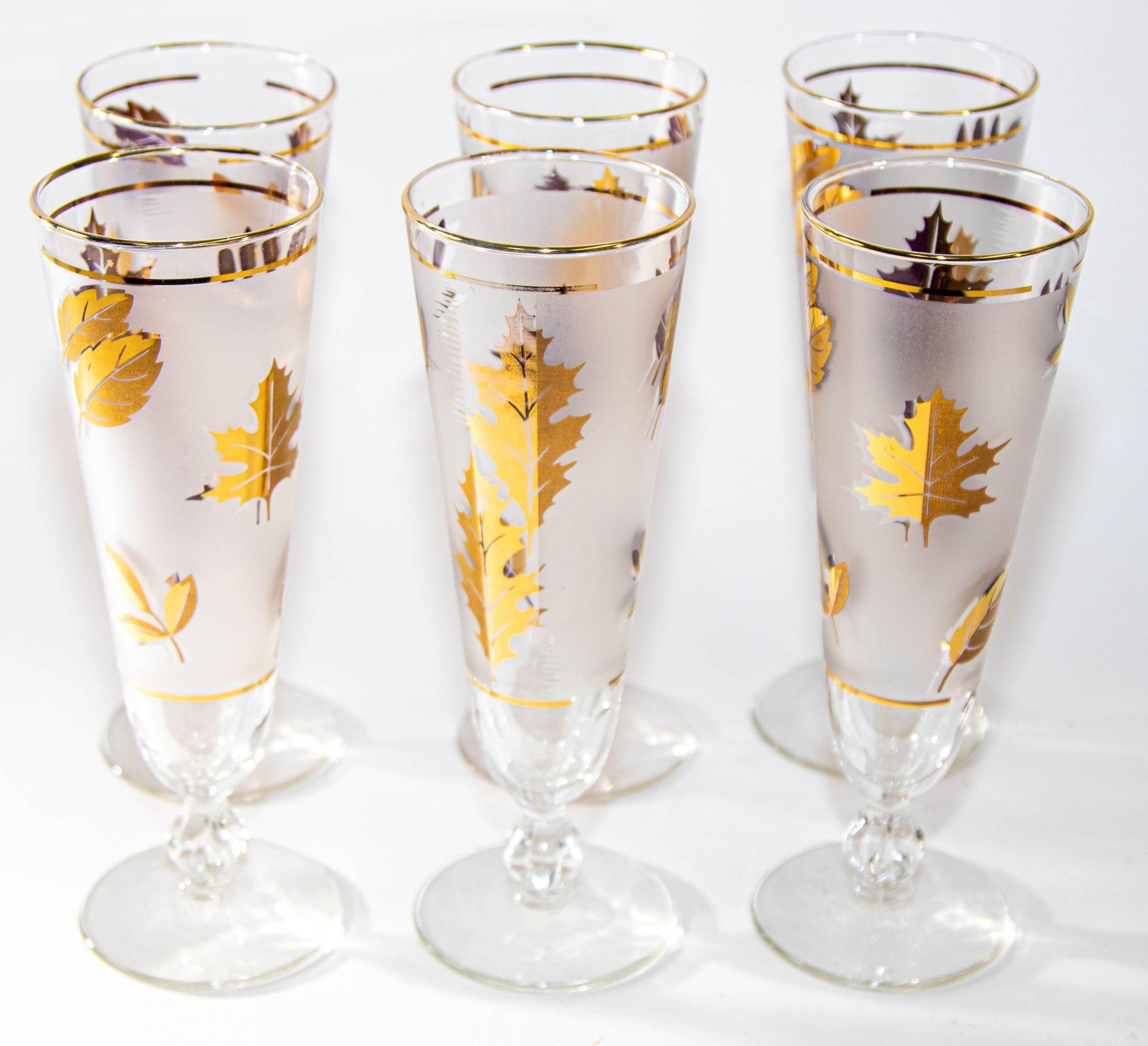 Mid-Century Modern 1950s Libbey Golden Foliage Pilsner Glass set of 6 Frosted with Gold Leaf For Sale