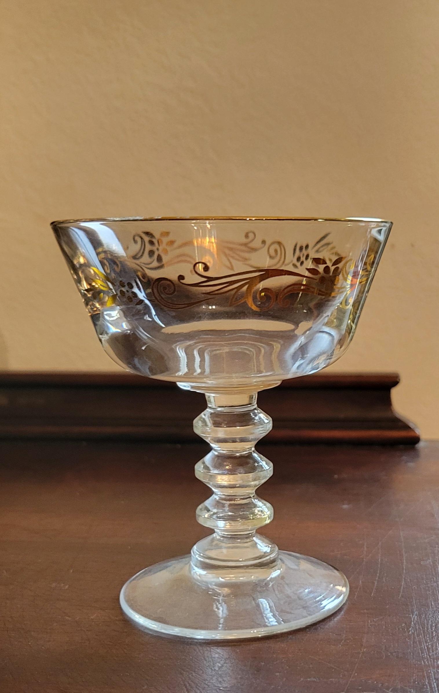 1950s, Lifetime 'Gold Crown' Champaign Coupe Set of 12.  For Sale 4