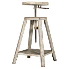 1950s Light-Gray Painted French Sculptors Stand