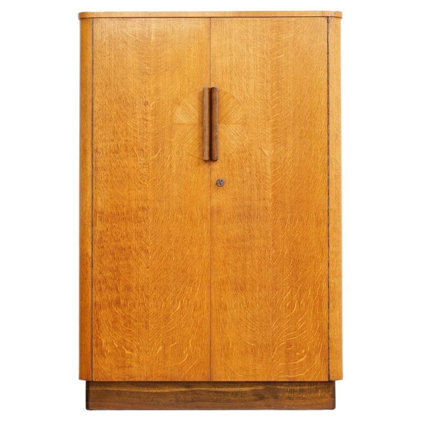 Armoire da uomo in Oak Light del 1950 di Ton