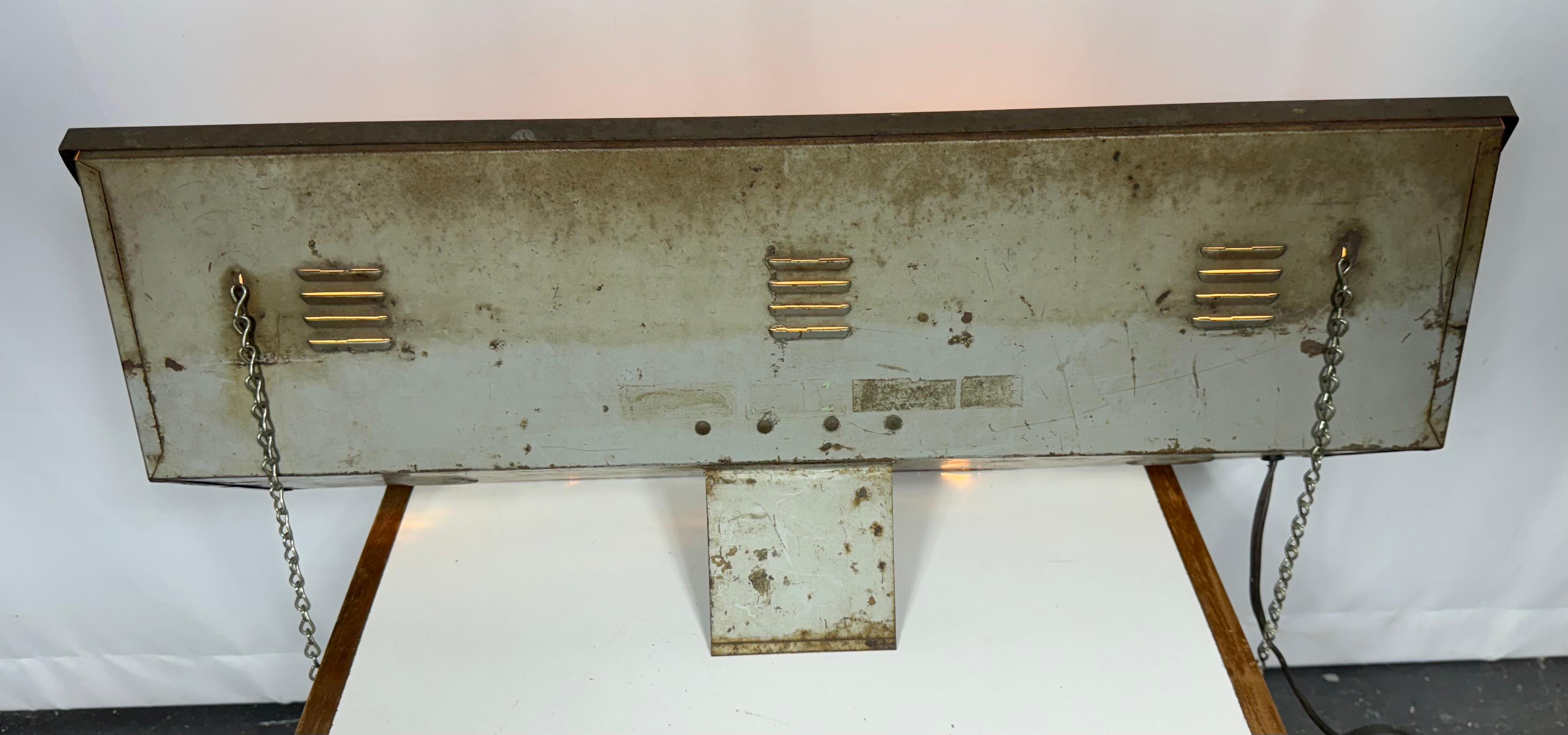 Mid-20th Century 1950s Light UP 
