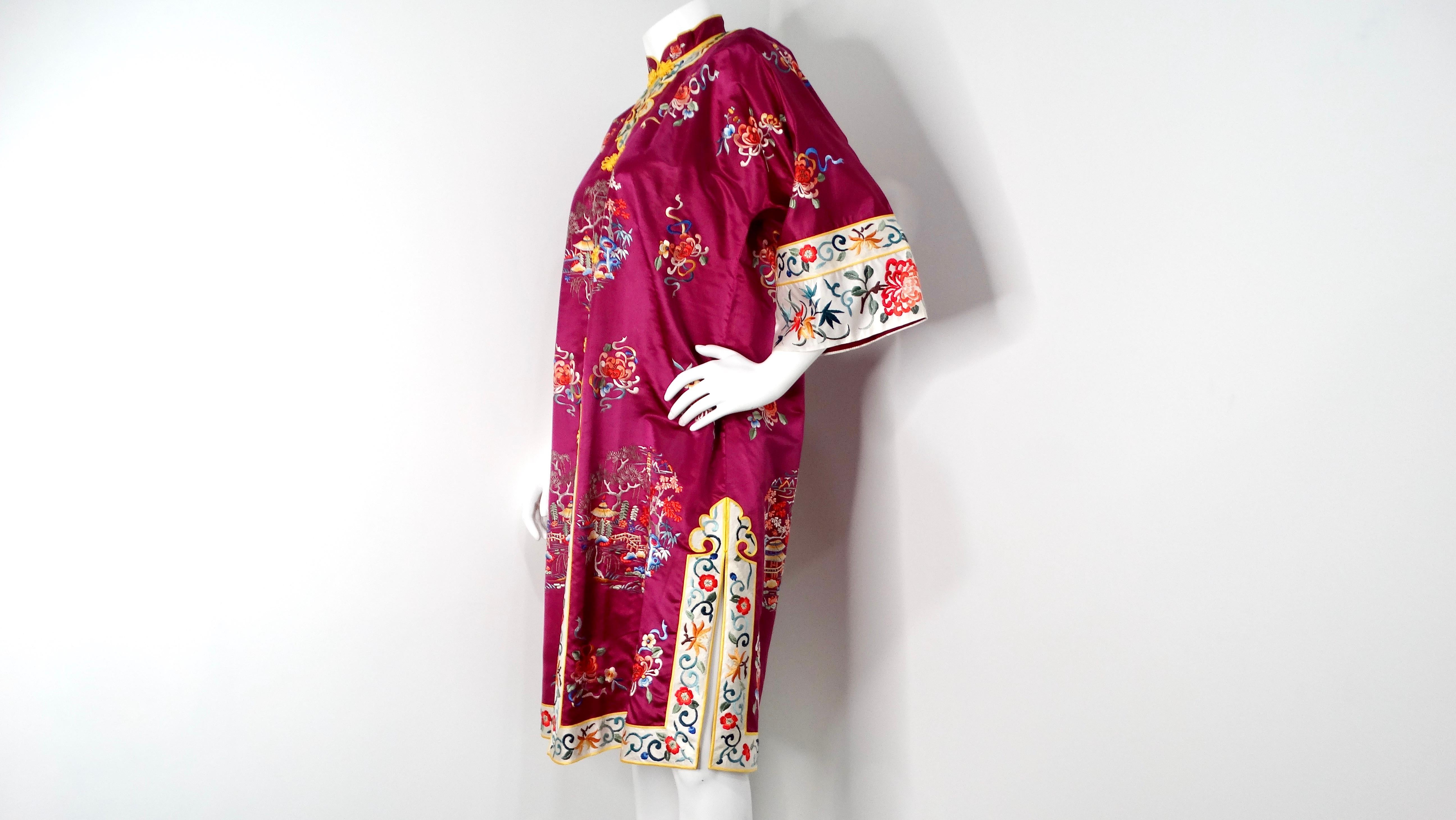 Chinesische lila Jacke aus Seidenmischung mit Blumendruck und besticktem Seidenmischung, 1950er Jahre Damen im Angebot