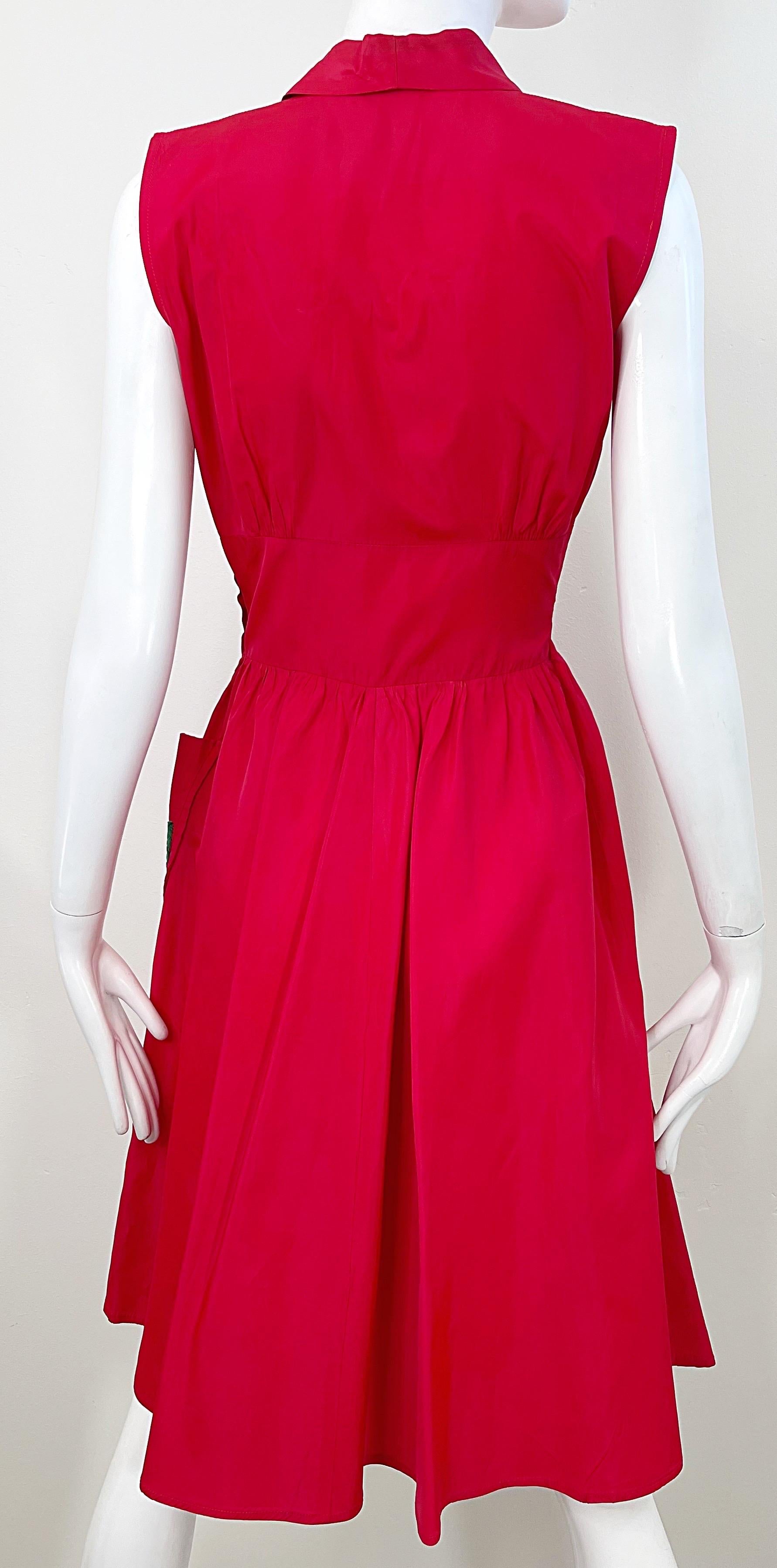 Women's 1950s Lipstick Red Silk Taffeta Rose Pocket Appliqué Fit n’ Flare 50s Dress For Sale