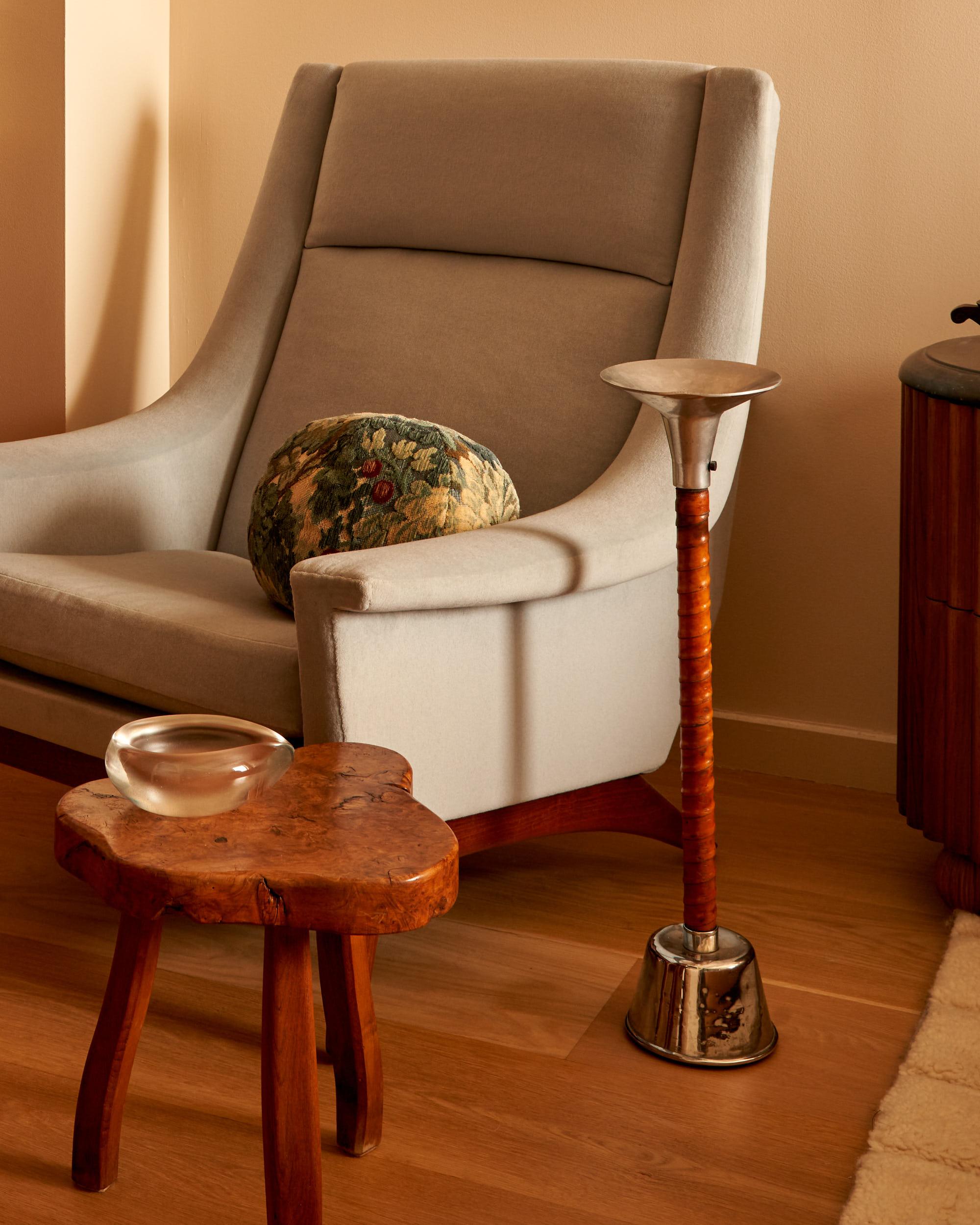 1950er Jahre Lisa Johansson-Pape für Orno Stehender Aschenbecher (Mitte des 20. Jahrhunderts) im Angebot