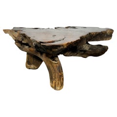 Tavolino in legno di sequoia con bordo vivo del 1950 / adirondak / rustico
