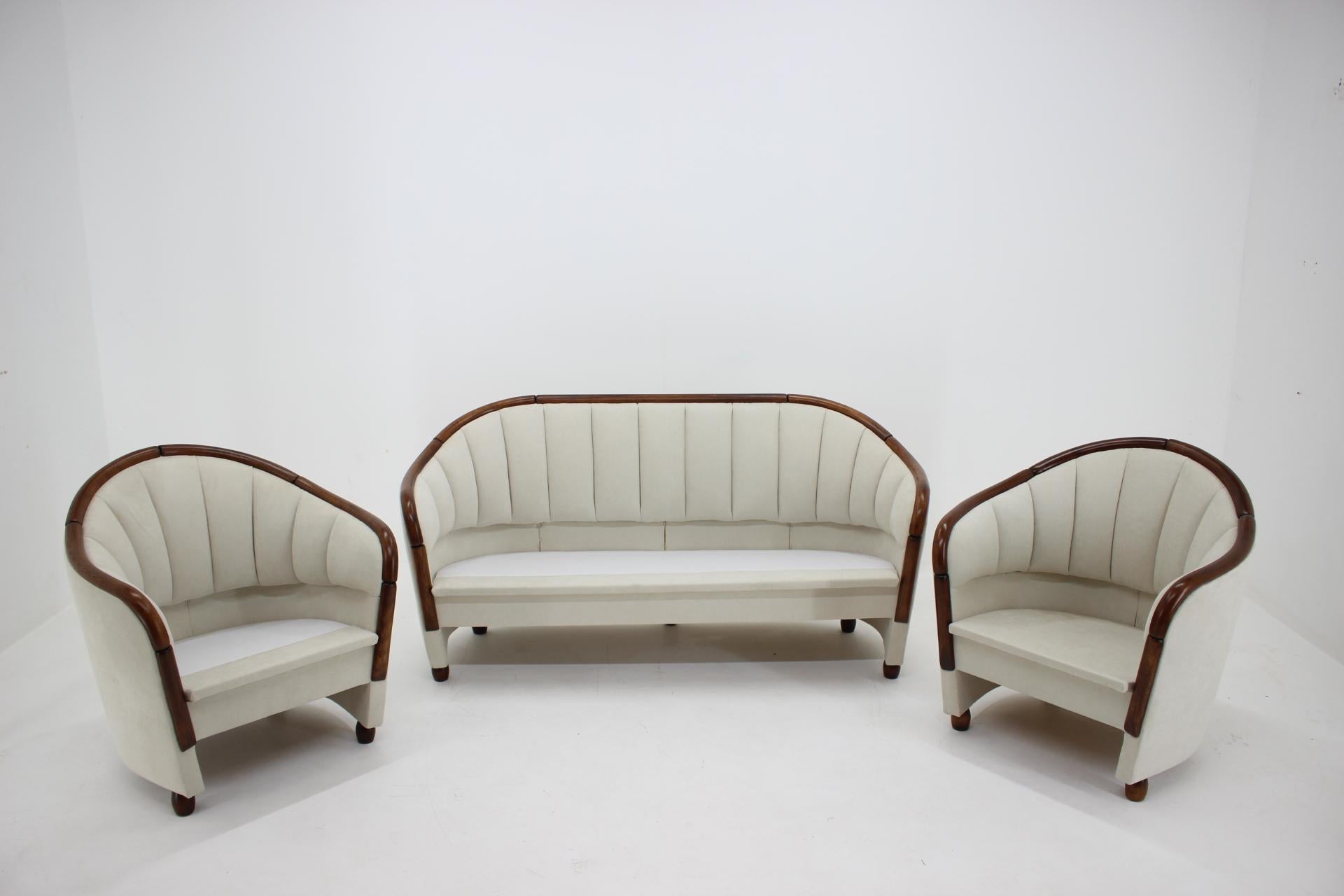 Italian 1950s Living Room Set in the Style of Gio Ponti, Italy For Sale