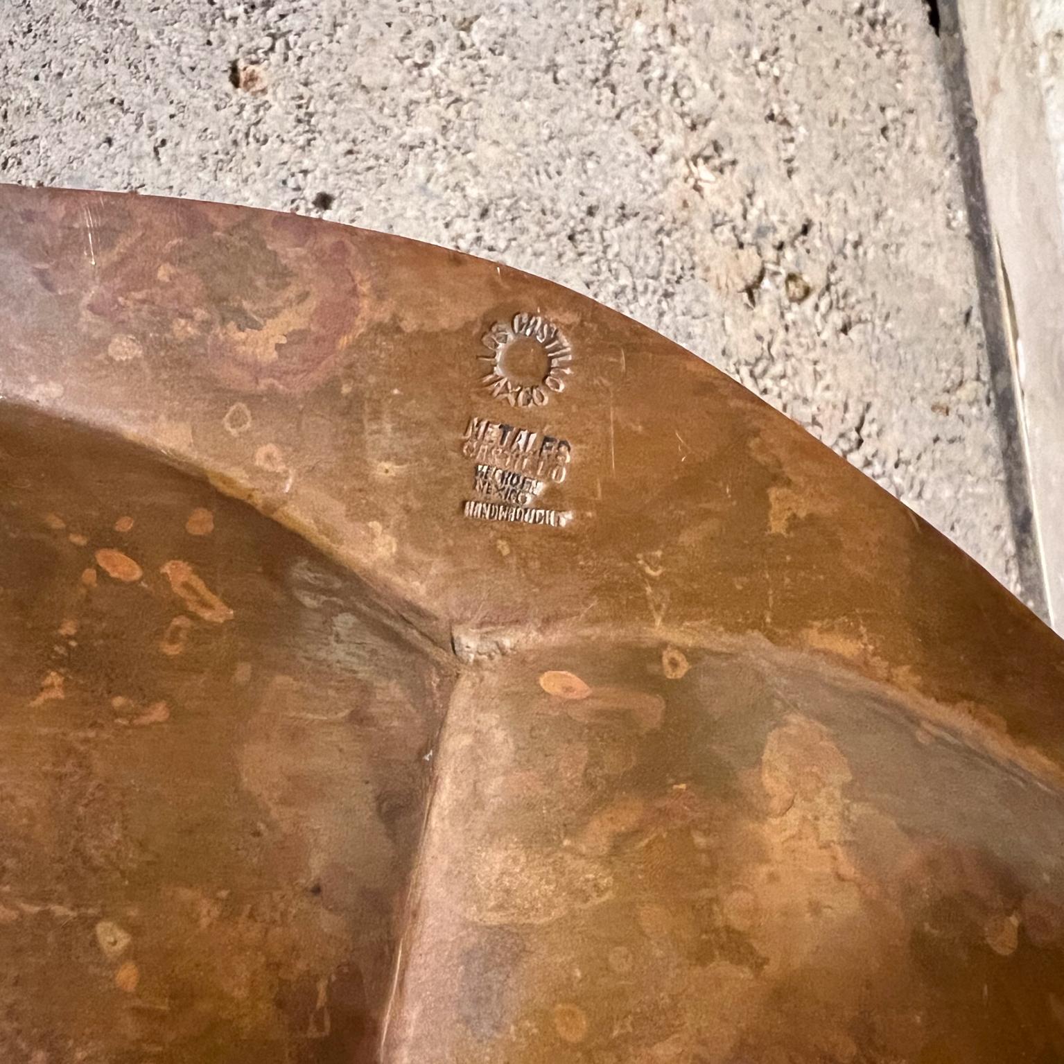 1950s Los Castillo Decorative Dish Bronze Fish Shaped Bowl Taxco Mexico en vente 1