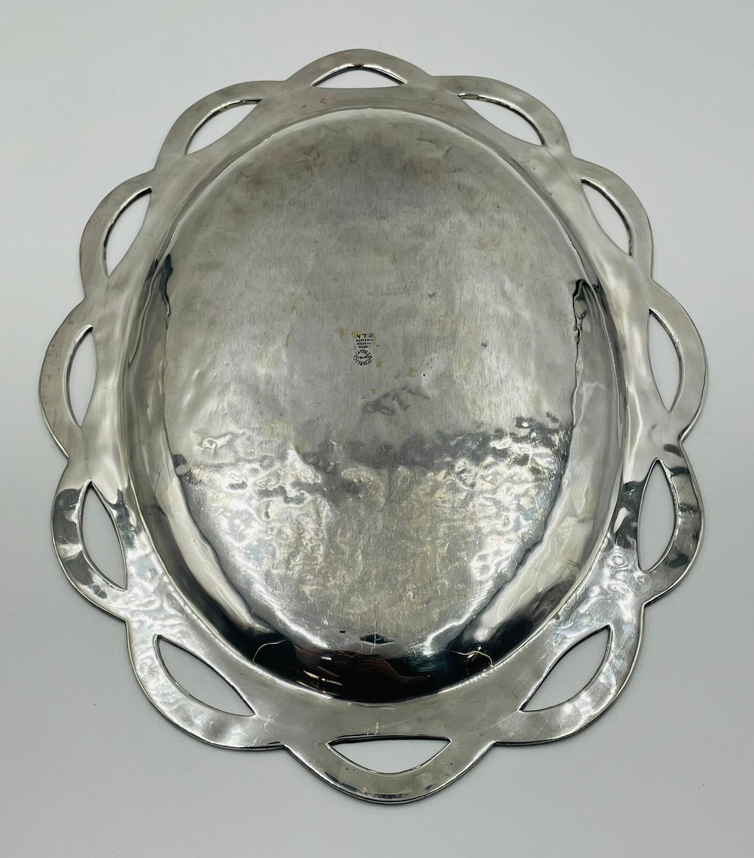 Plateau artisanal des années 1950 de Los Castillo avec incrustation de malachite et de lapis, Mexique moderne en vente 2