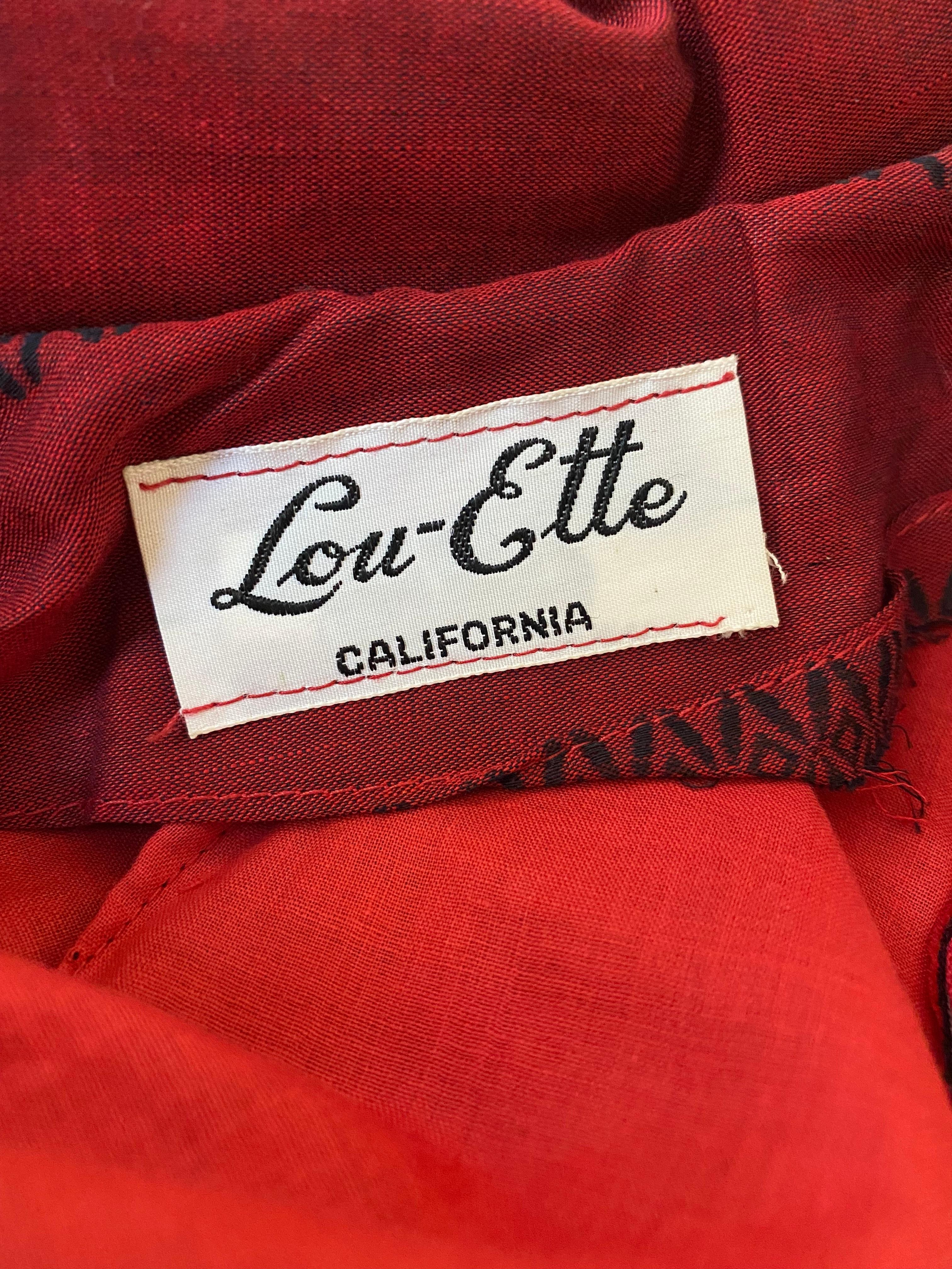 1950s Lou-Ette Red and Black Cotton Shirt Waister Dress For Sale 2