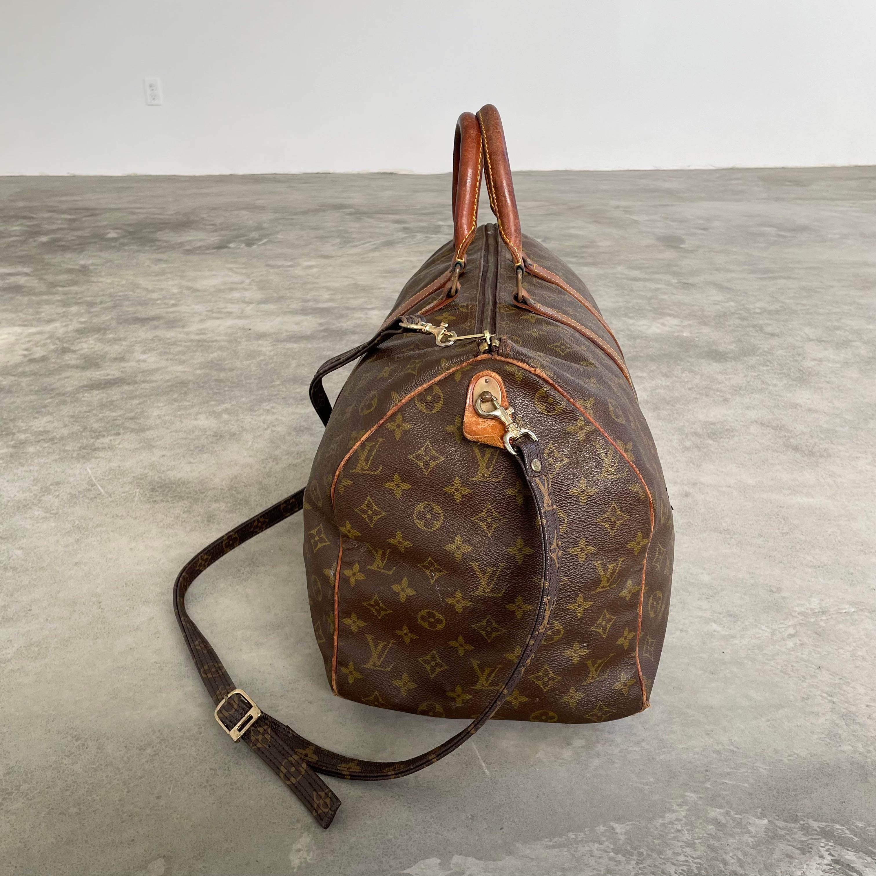 1950s Louis Vuitton 50 cm Duffel Bag For Sale 3