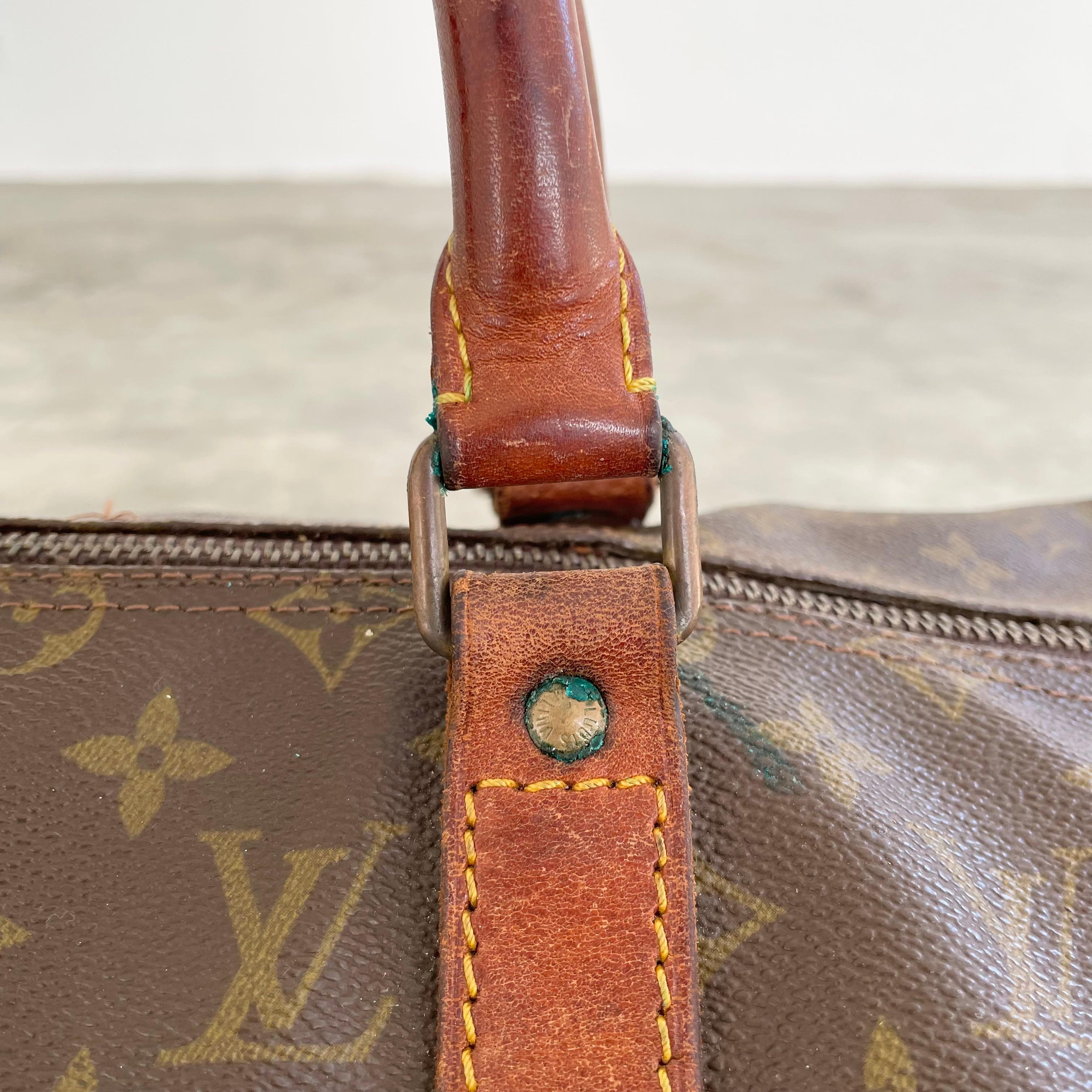 1950s Louis Vuitton 50 cm Duffel Bag In Good Condition For Sale In Los Angeles, CA