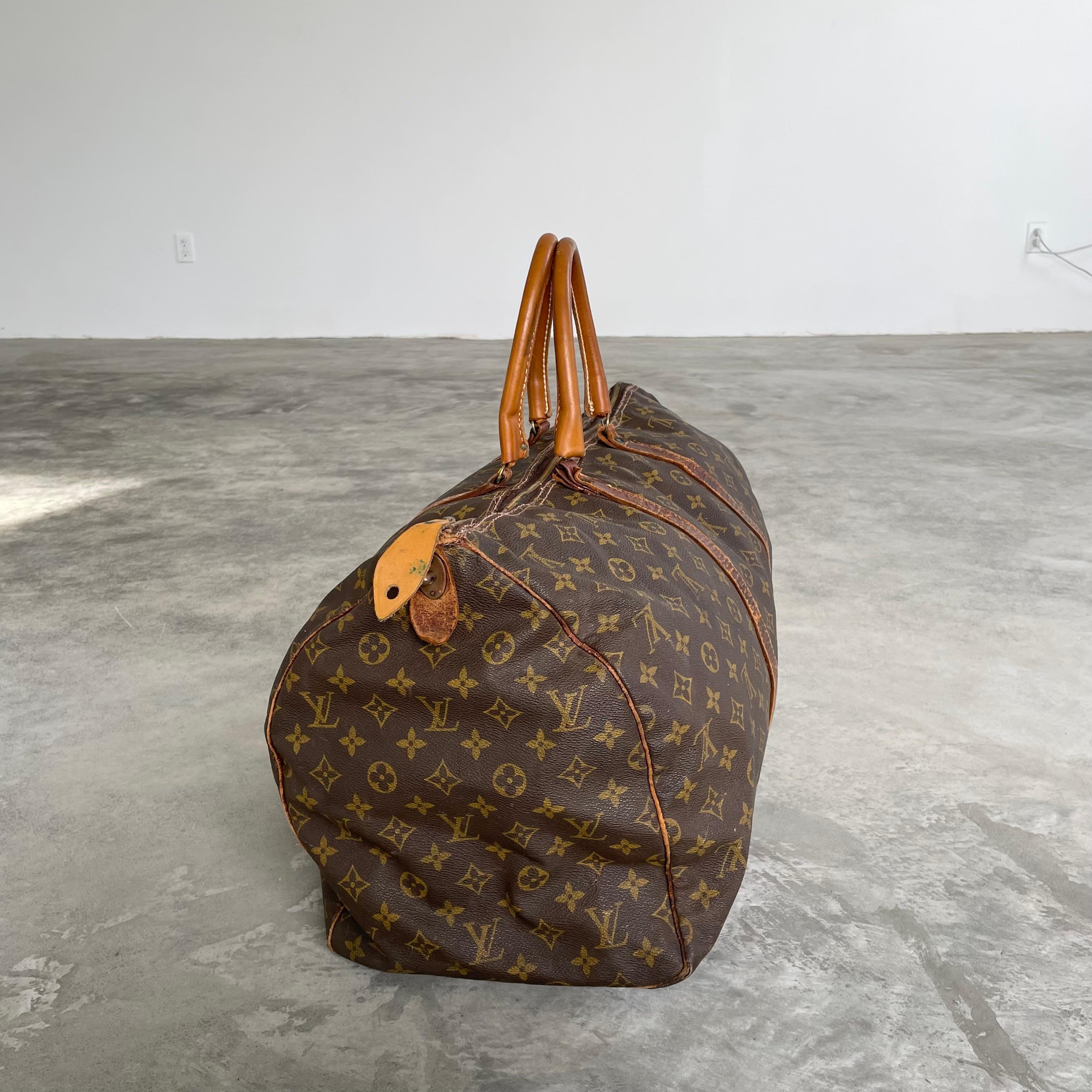 1950s Louis Vuitton Duffel Bag In Good Condition In Los Angeles, CA