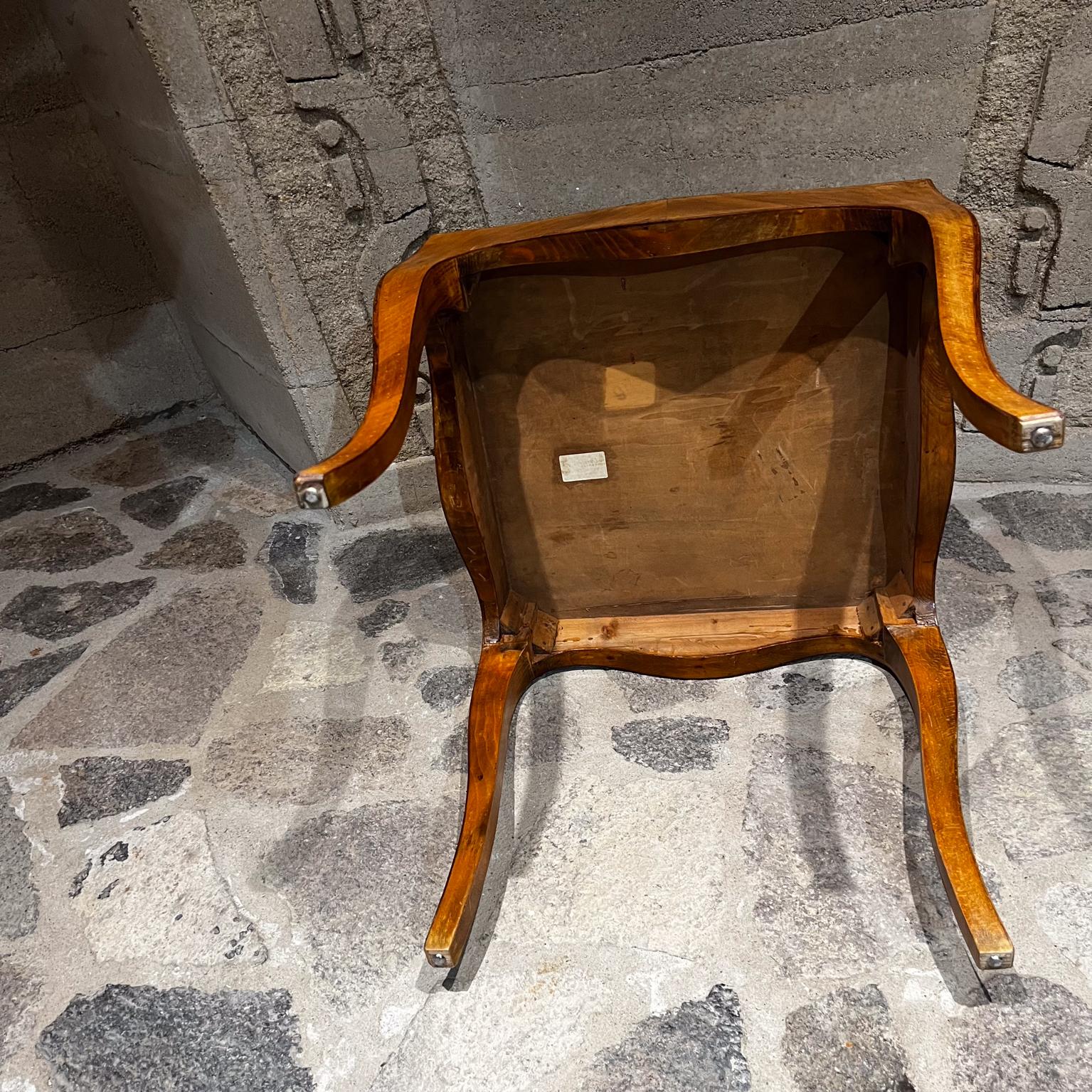 1950s Italian Cabriole Side Table Wood Inlay Italy For Sale 6