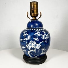 1950s Lovely Porcelain Table Lamp Asian Ginger Jar Chinoiserie Blue and White