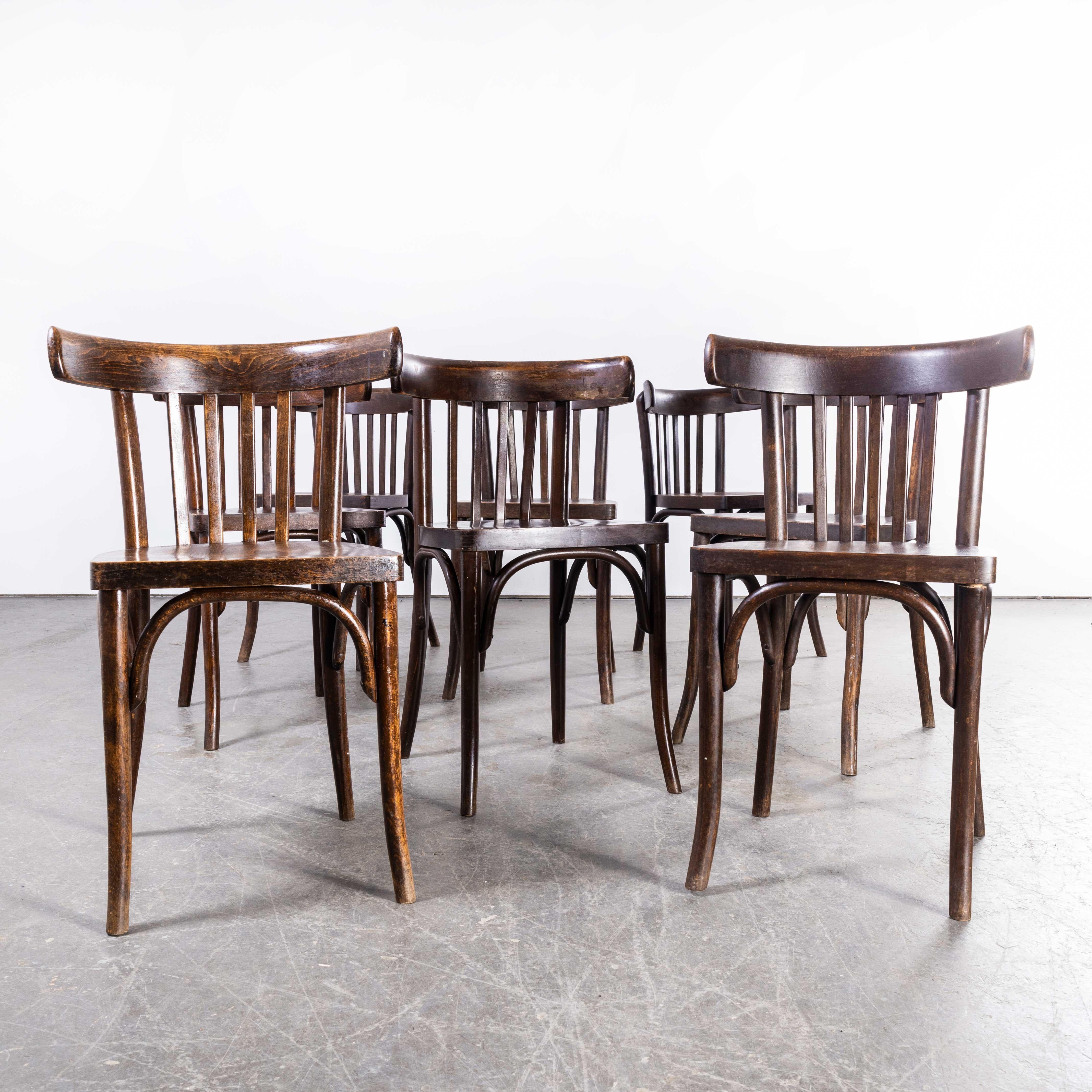 Chaise de salle à manger en chêne cintré Luterma des années 1950 - Ensemble de huit pièces en vente 4