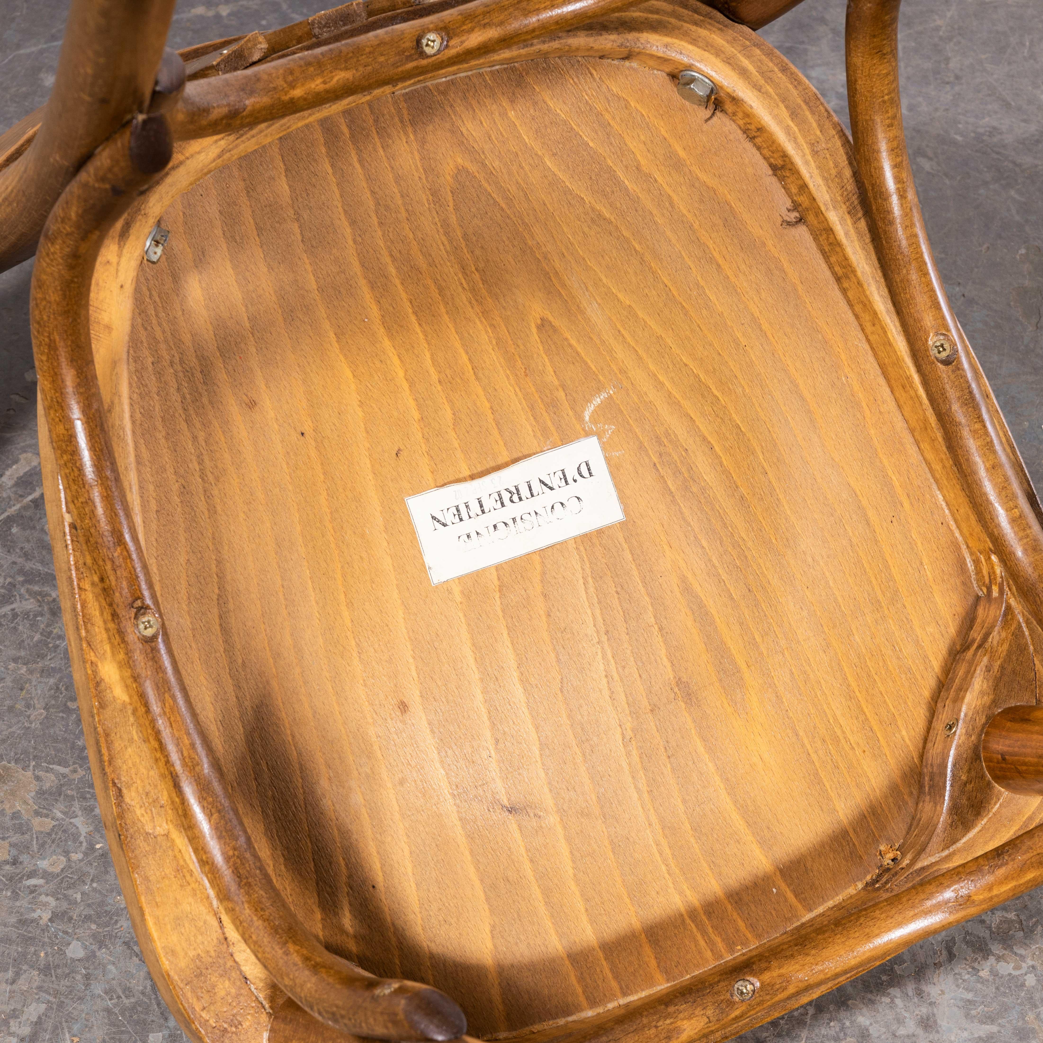 Chaise de salle à manger en hêtre Honey Bentwood des années 50 Luterma - Lot de quatre en vente 1